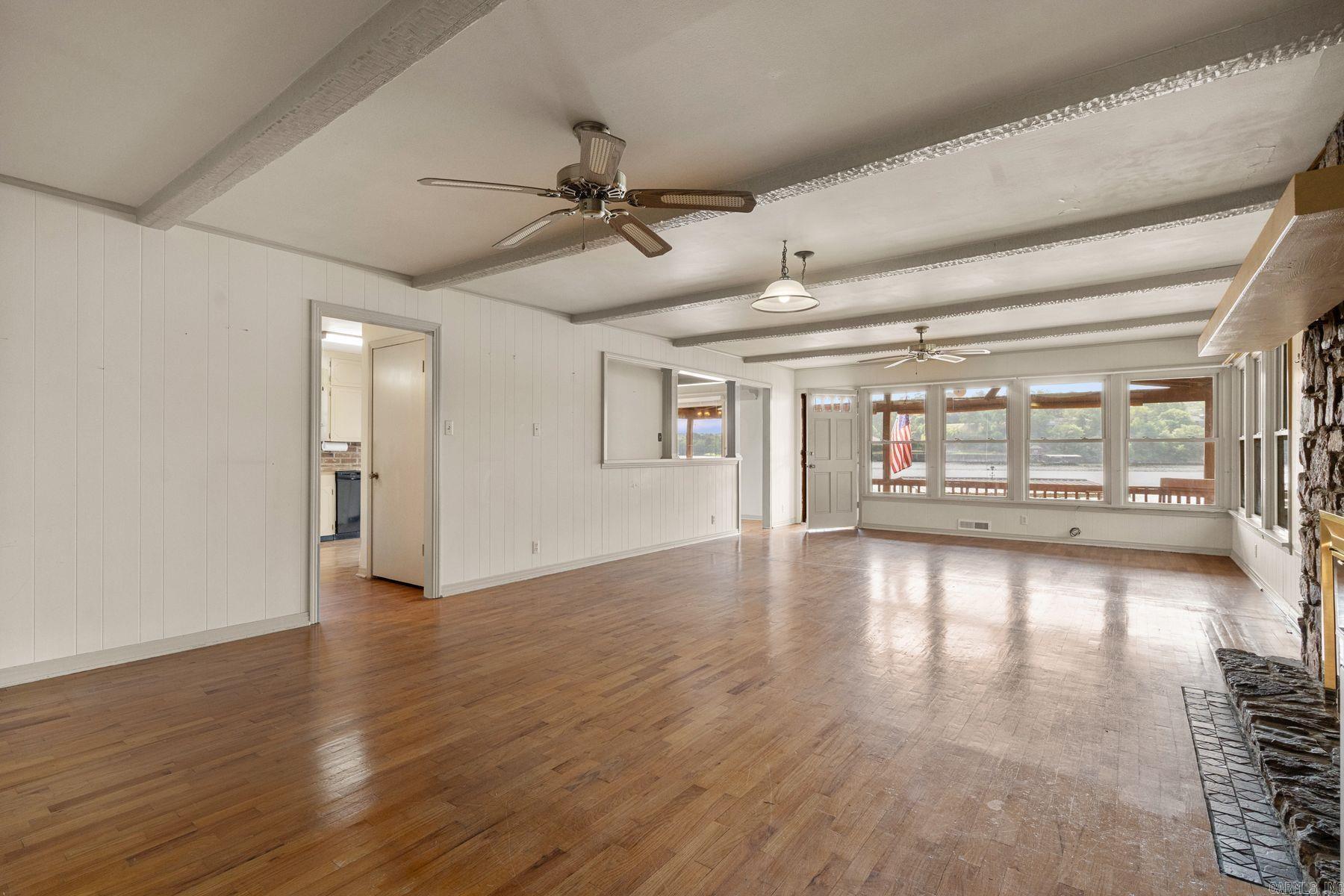 218 McDonald Loop  Hot Springs, AR