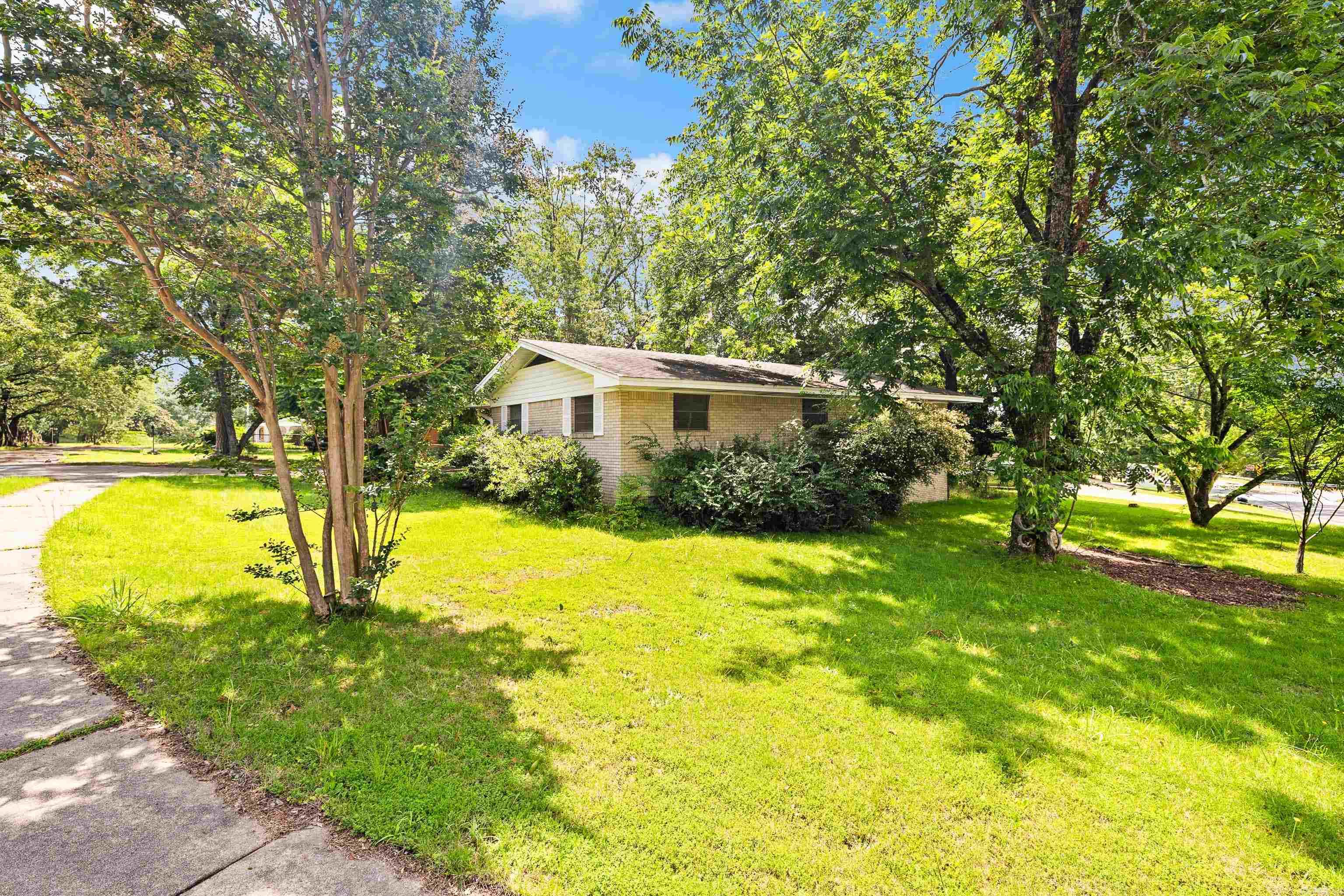 100 E Scenic  North Little Rock, AR