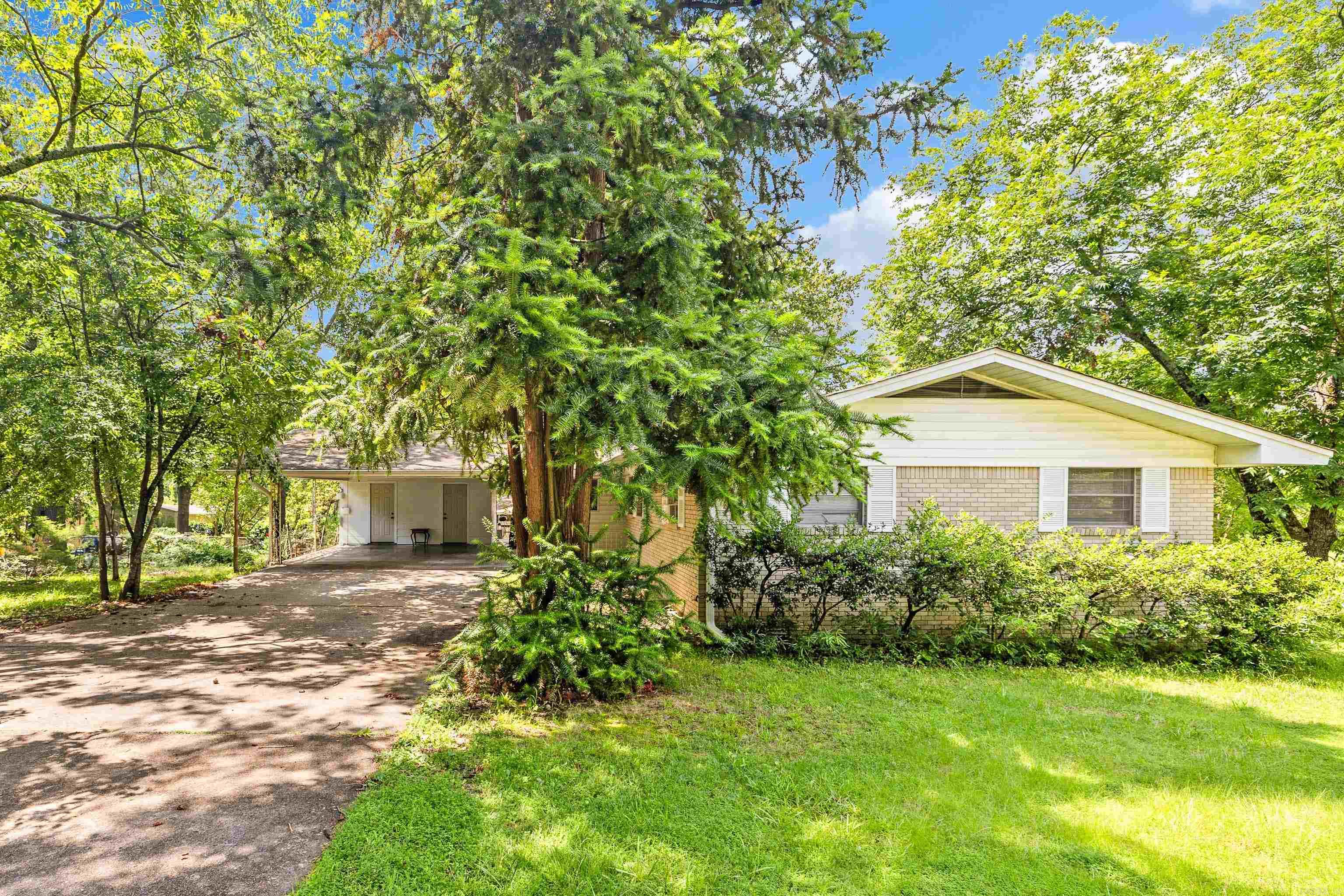 100 E Scenic  North Little Rock, AR