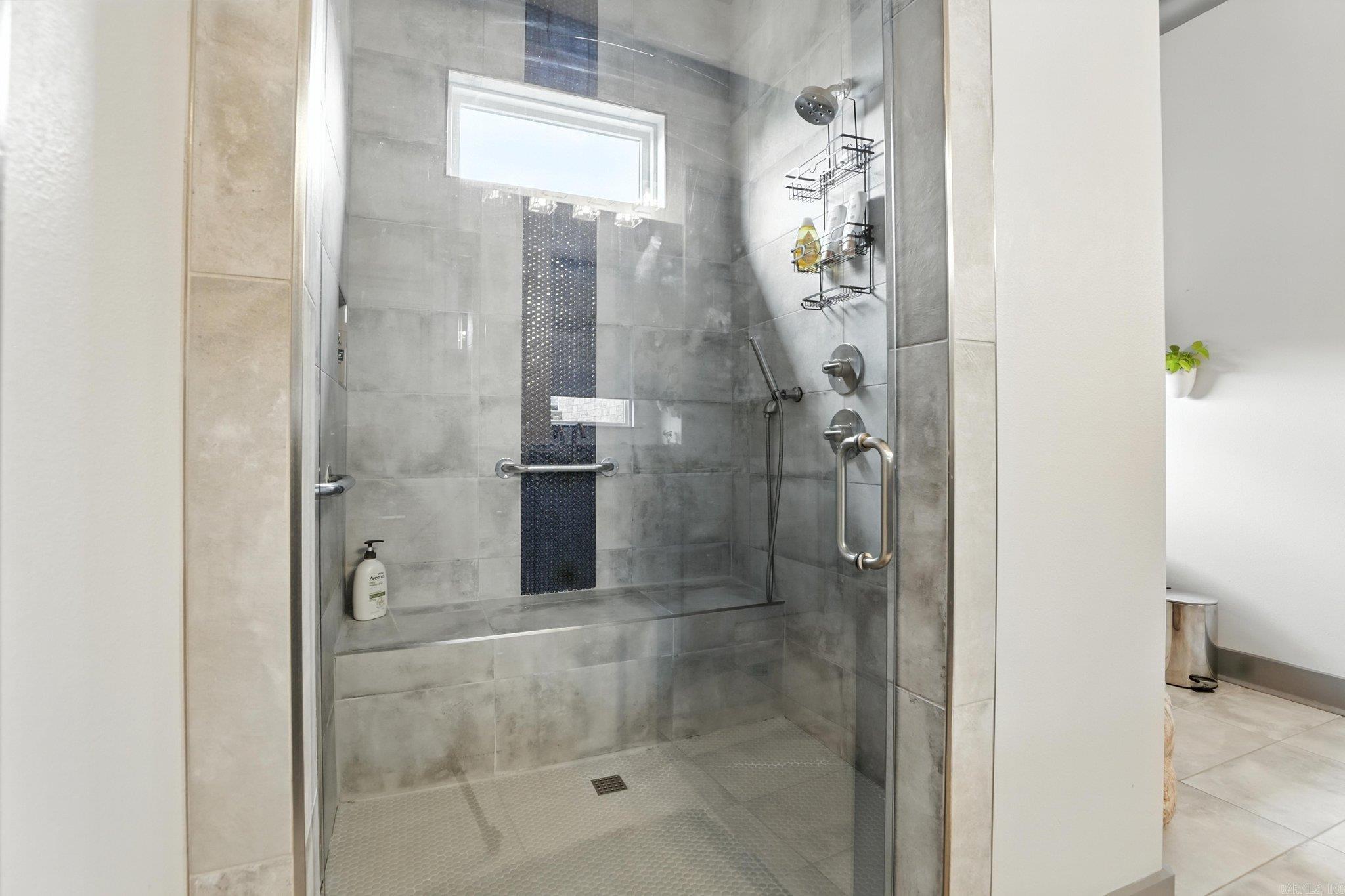 6756 Hilo  Benton, AR