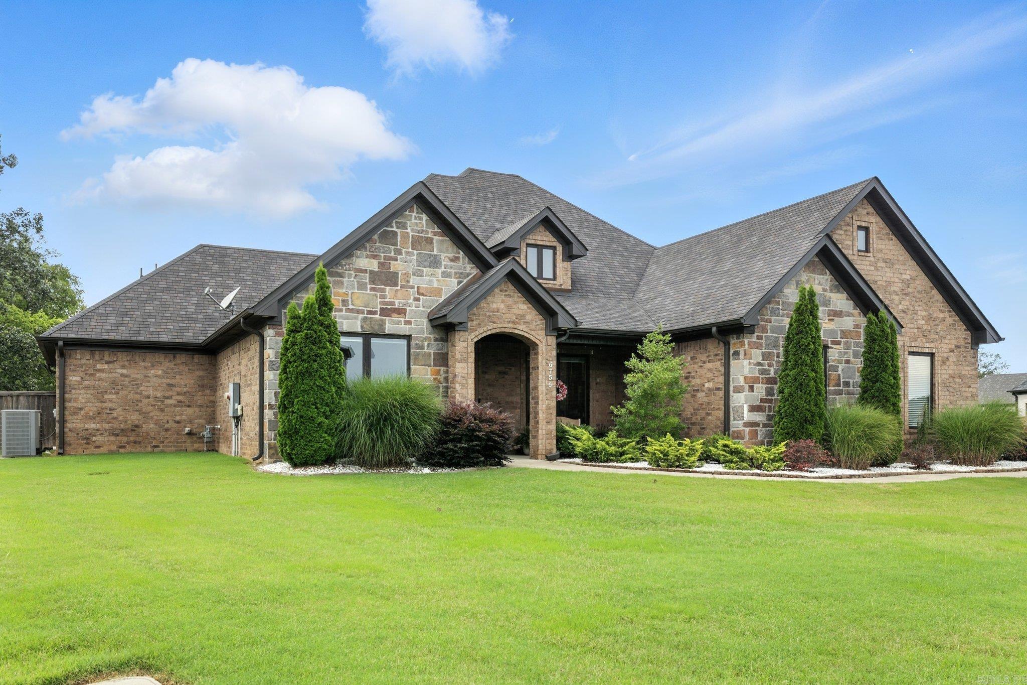 6756 Hilo  Benton, AR