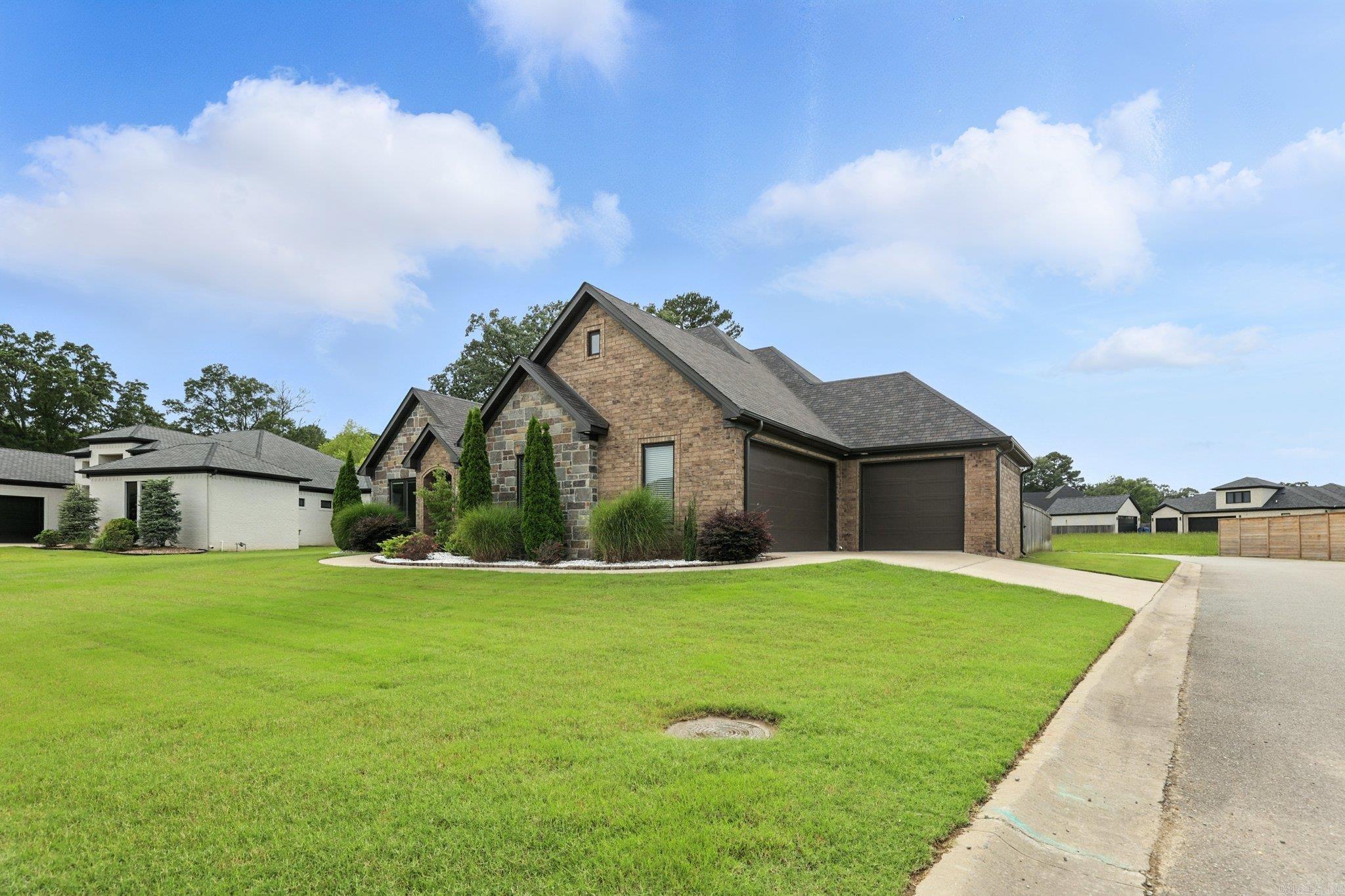 6756 Hilo  Benton, AR