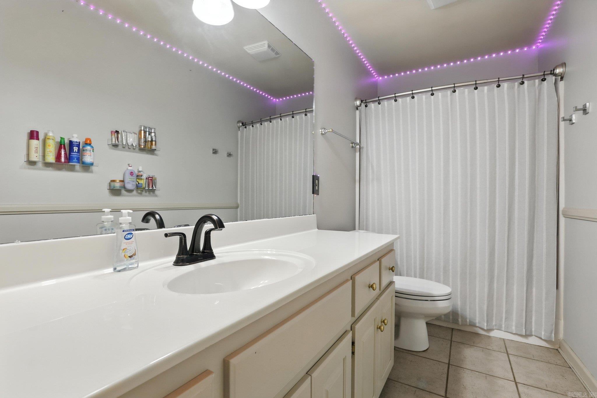 7328 W Ridge  Sherwood, AR