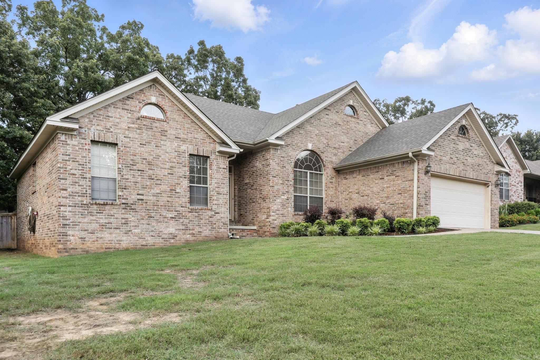 7328 W Ridge  Sherwood, AR