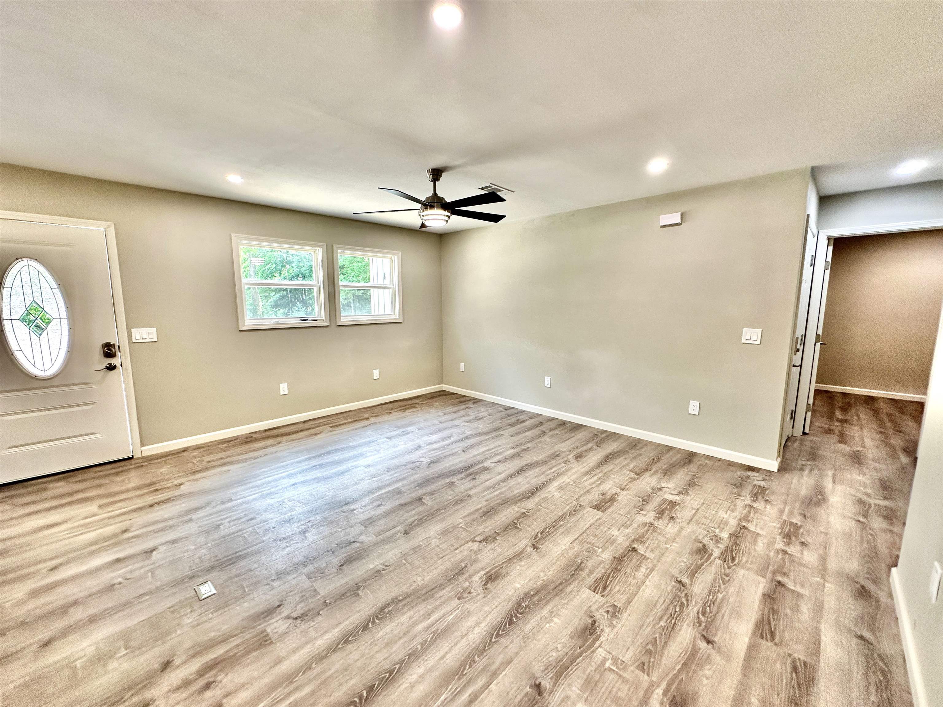 377 N 3rd  Black Rock, AR