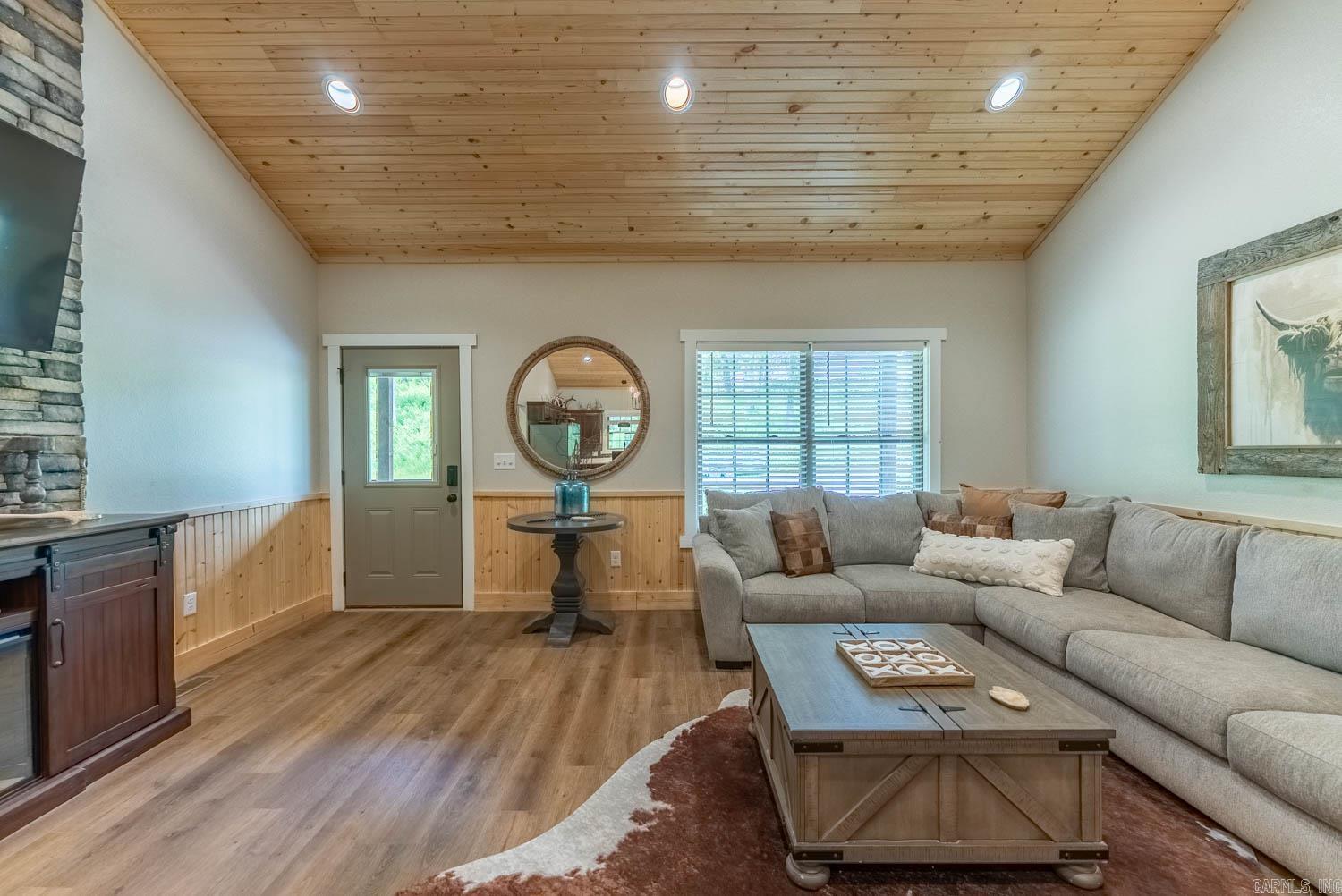 347 Big Trout Trail  Mammoth Spring, AR