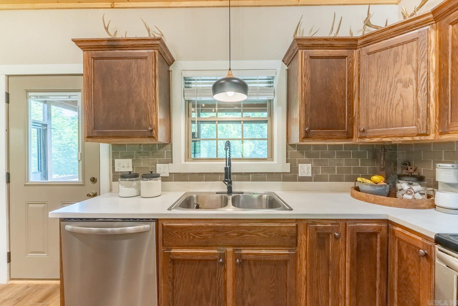 347 Big Trout Trail  Mammoth Spring, AR