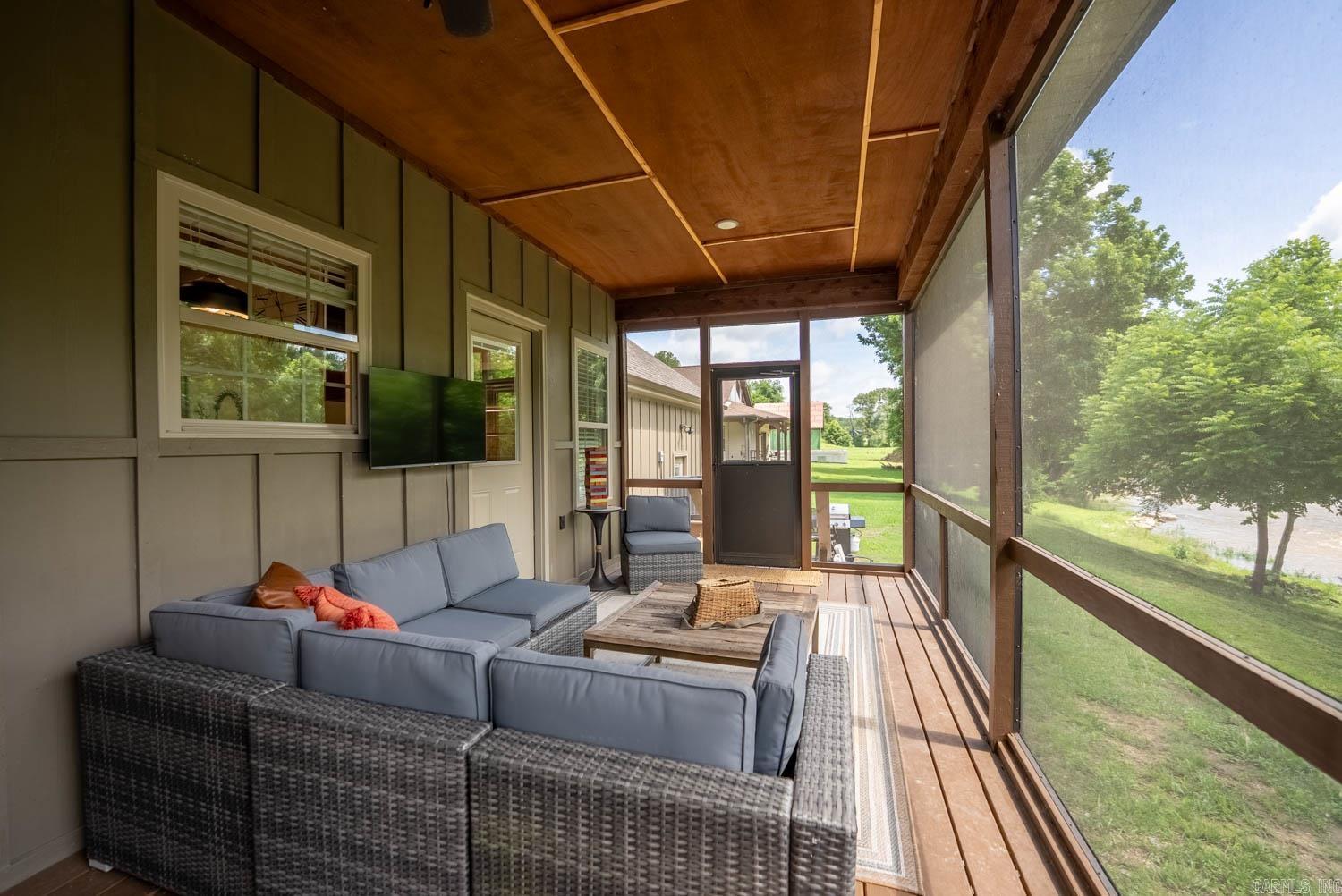 347 Big Trout Trail  Mammoth Spring, AR