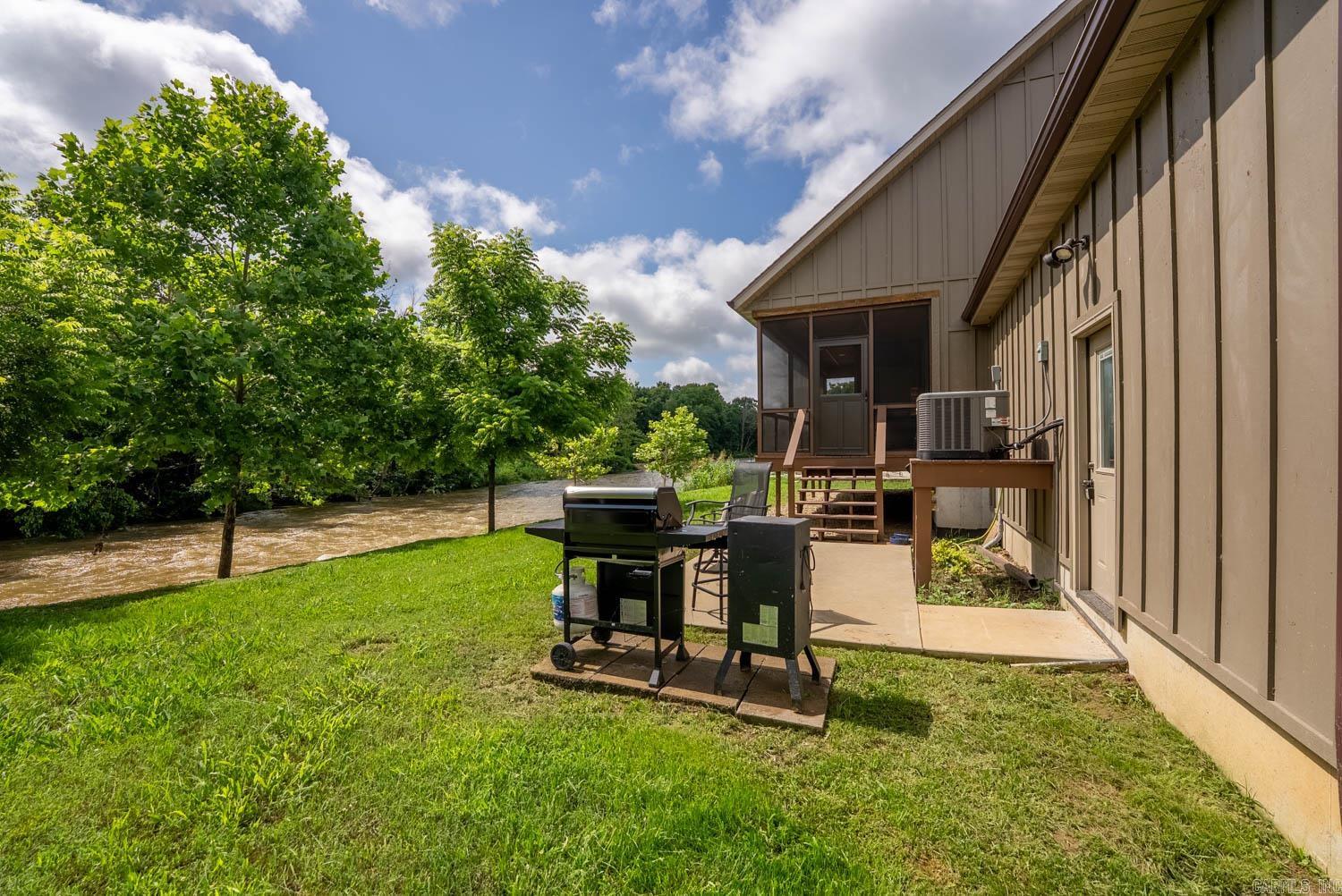 347 Big Trout Trail  Mammoth Spring, AR