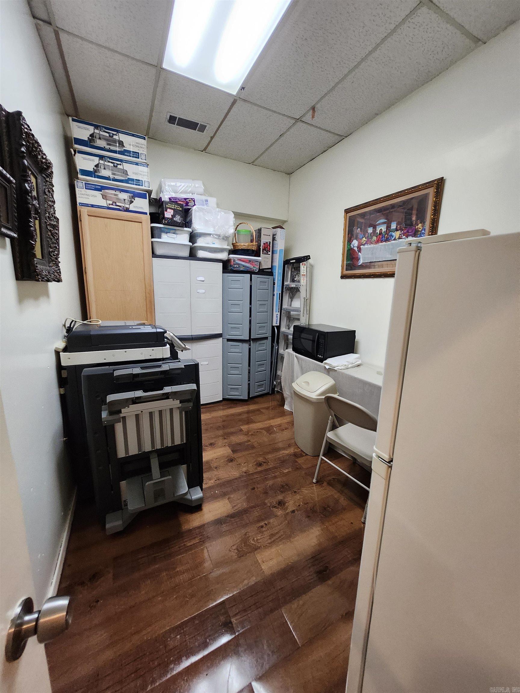 8925/ 8919 Gardner  Little Rock, AR