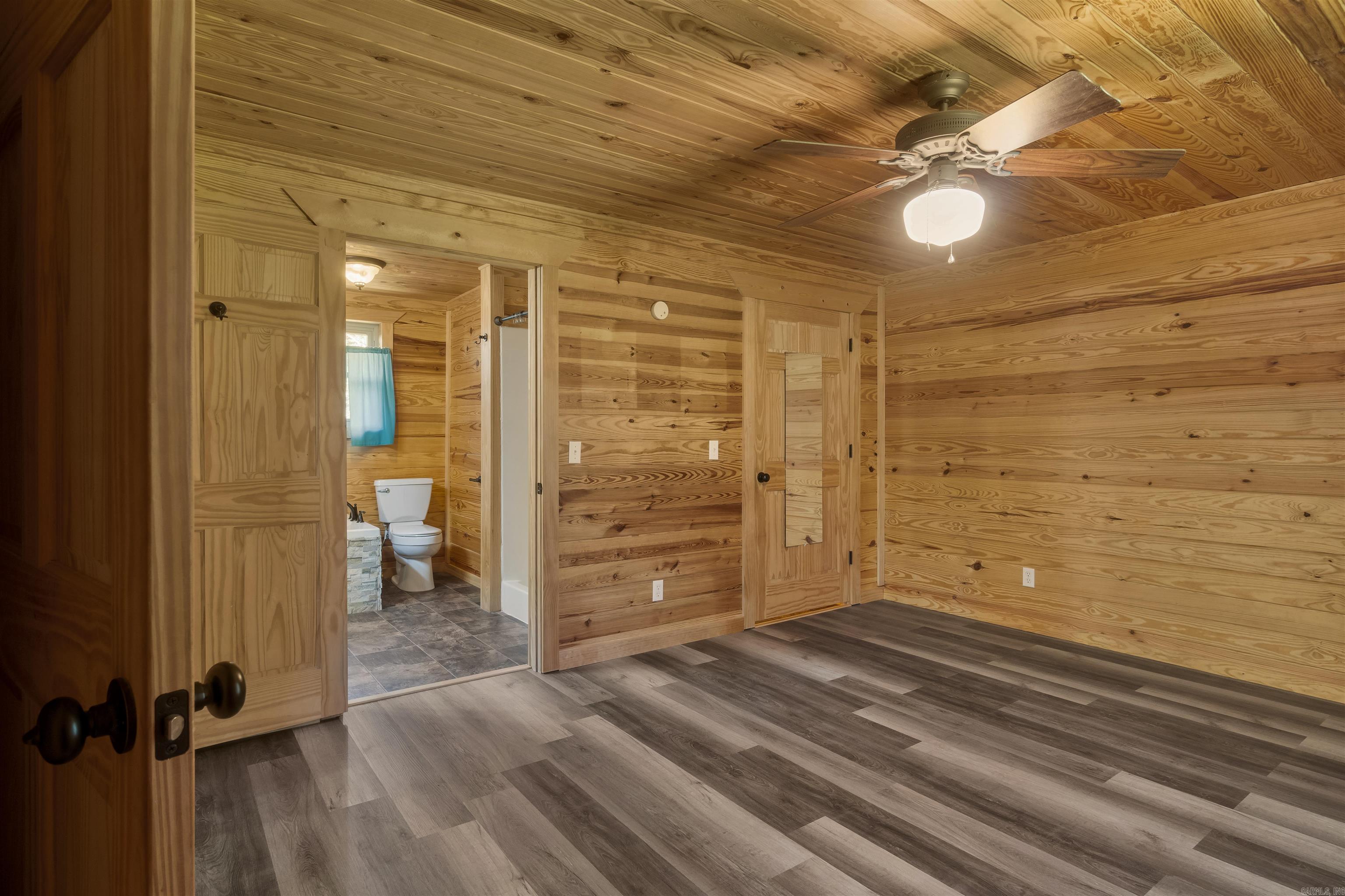 1105 Long Branch Road  Heber Springs, AR