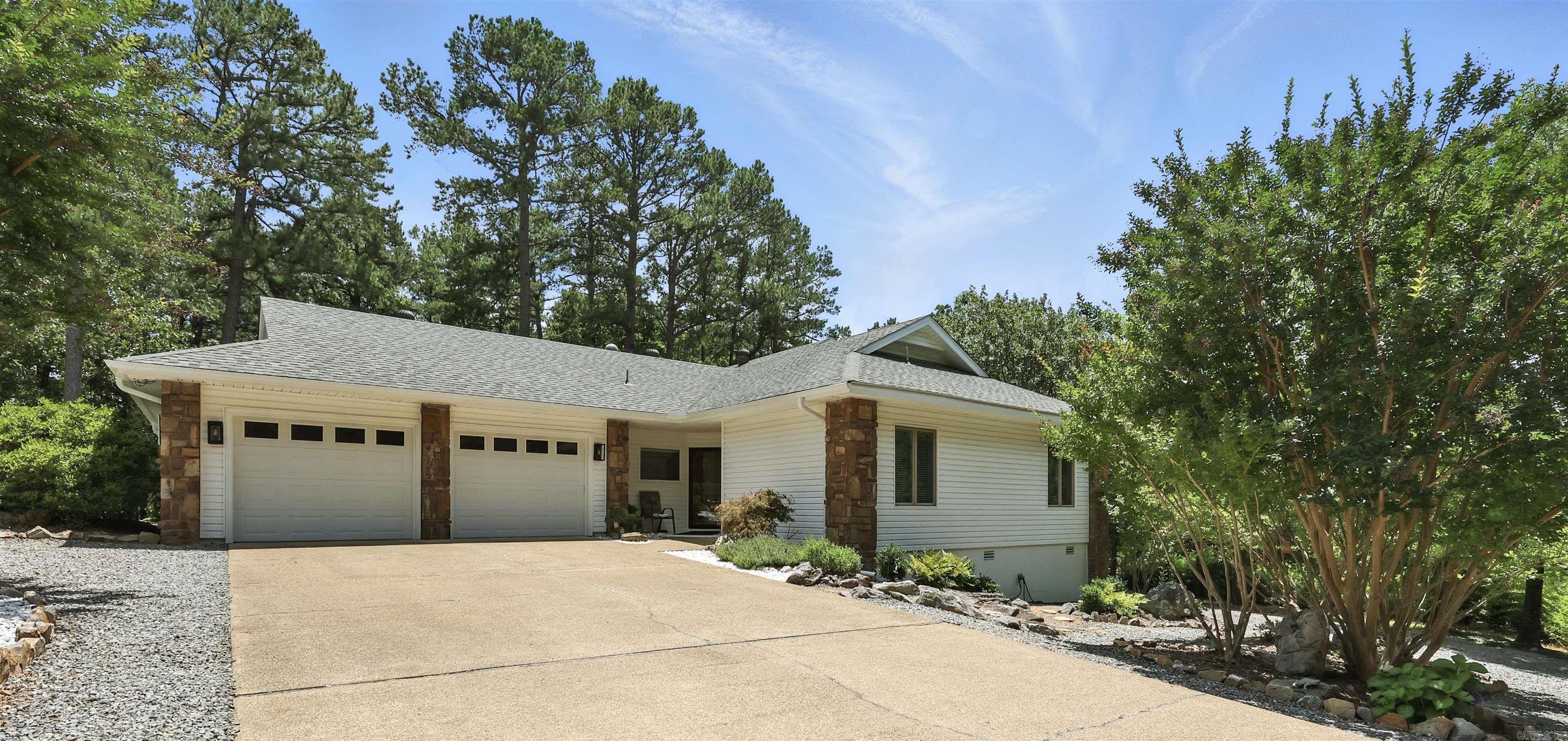 1 Penaranda Lane Hot Springs Village, AR 71909