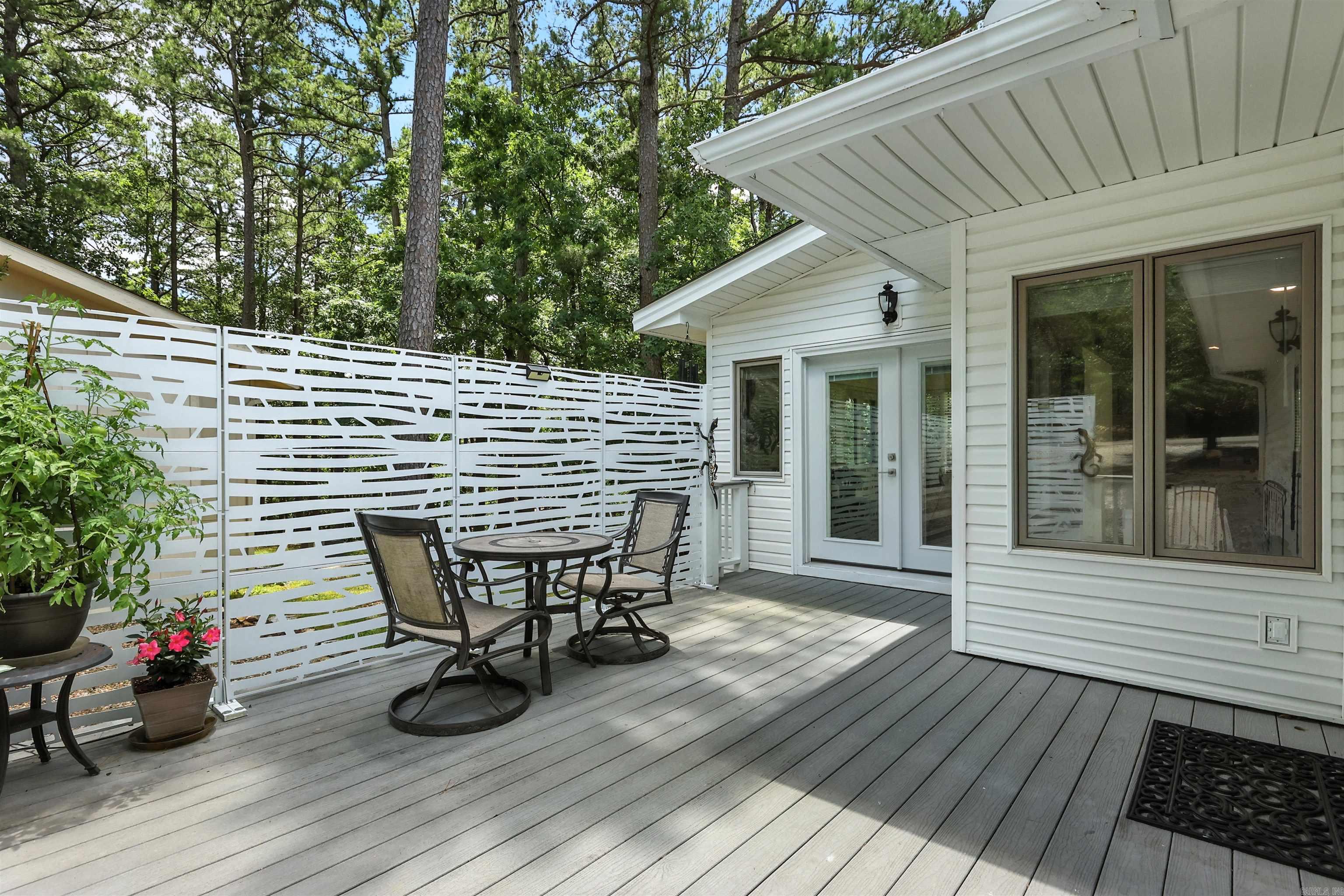 1 Penaranda  Hot Springs Village, AR