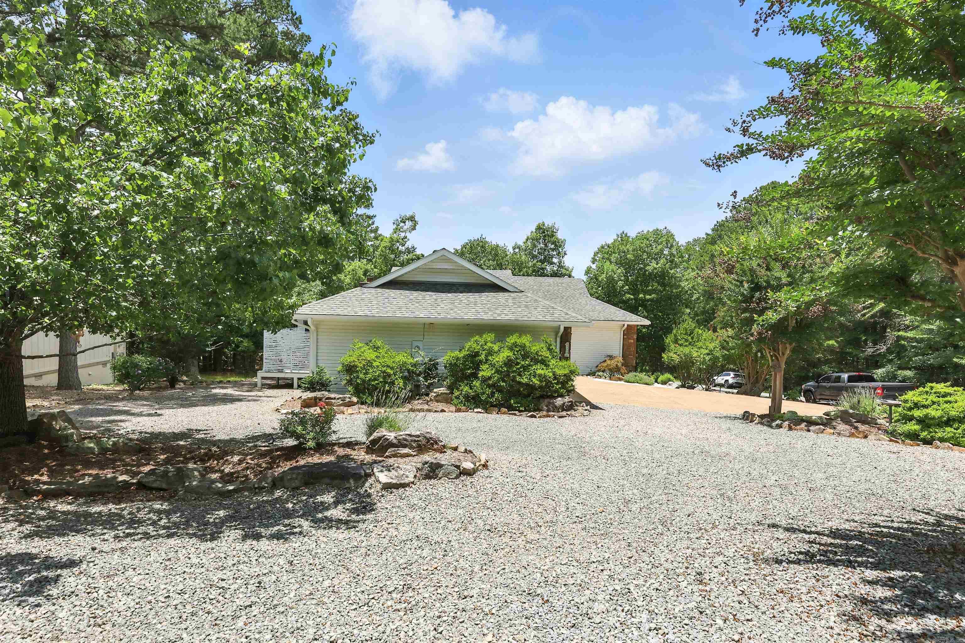 1 Penaranda  Hot Springs Village, AR