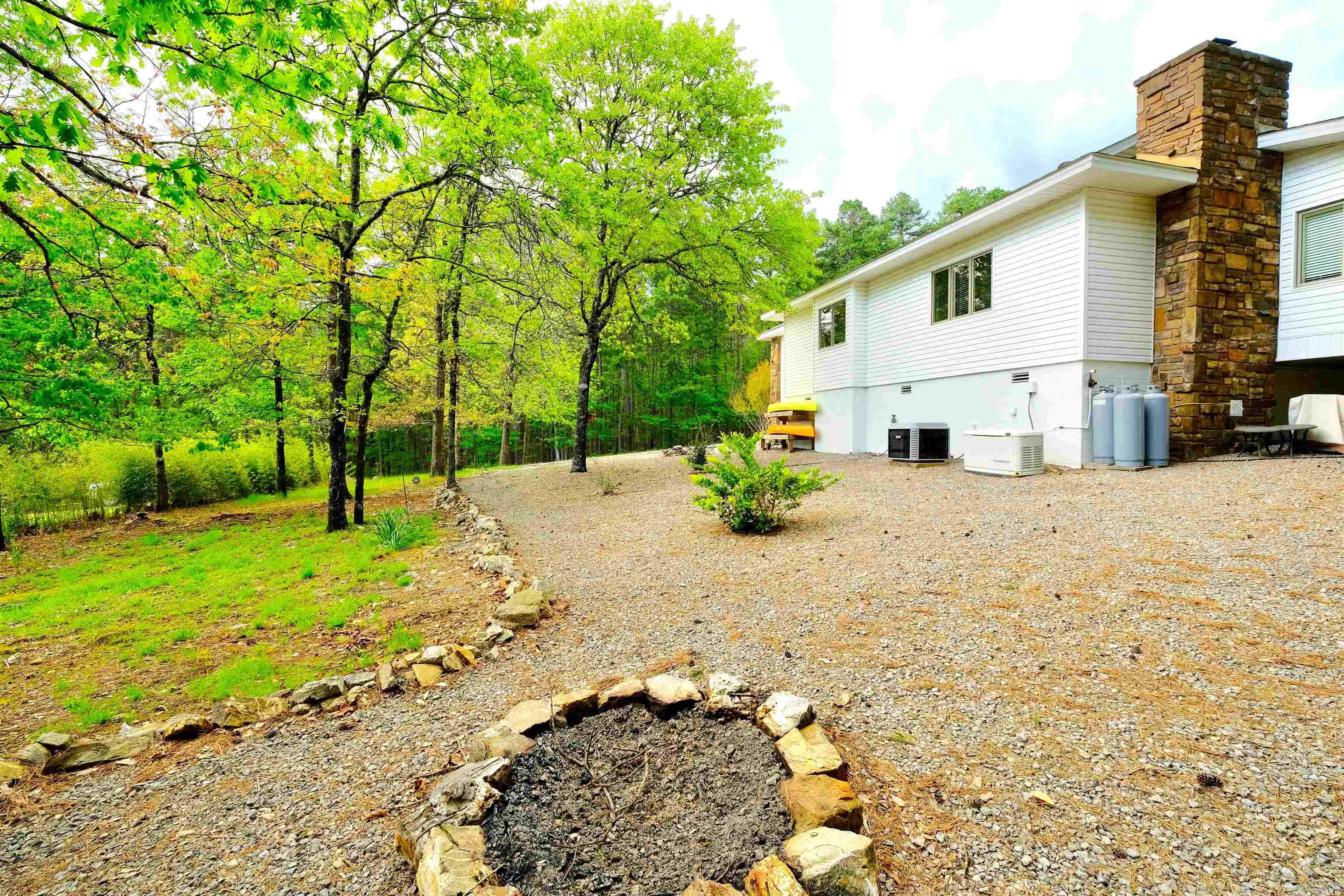 1 Penaranda Lane Hot Springs Village, AR 71909