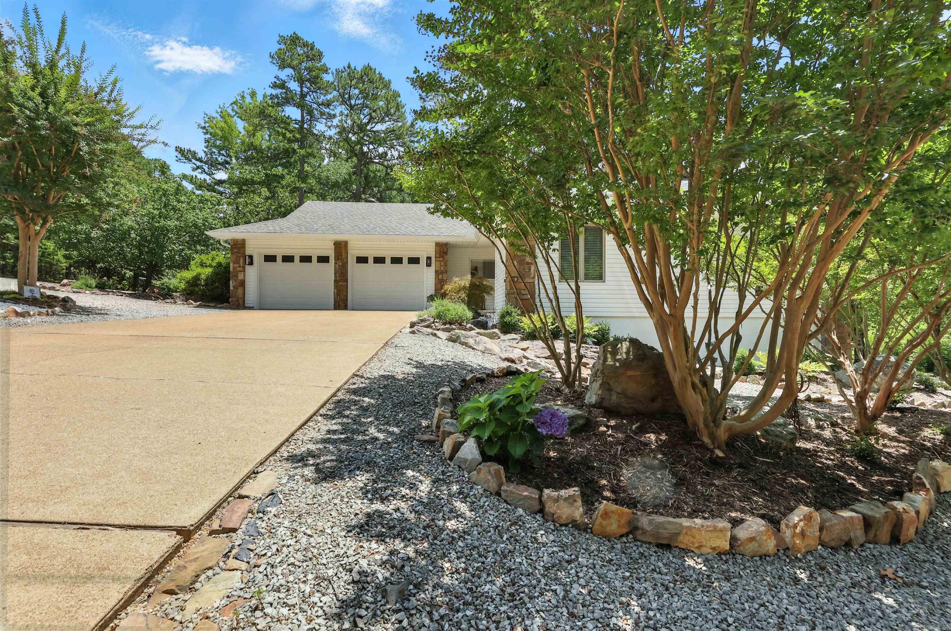 1 Penaranda  Hot Springs Village, AR