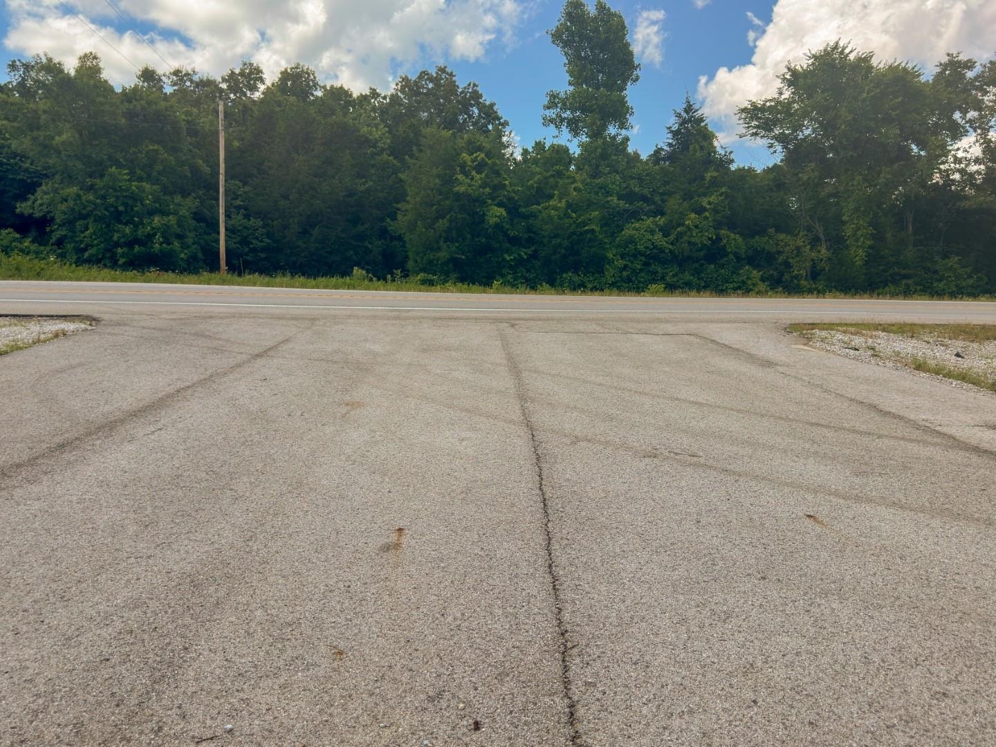 2275 Highway 63  Hardy, AR