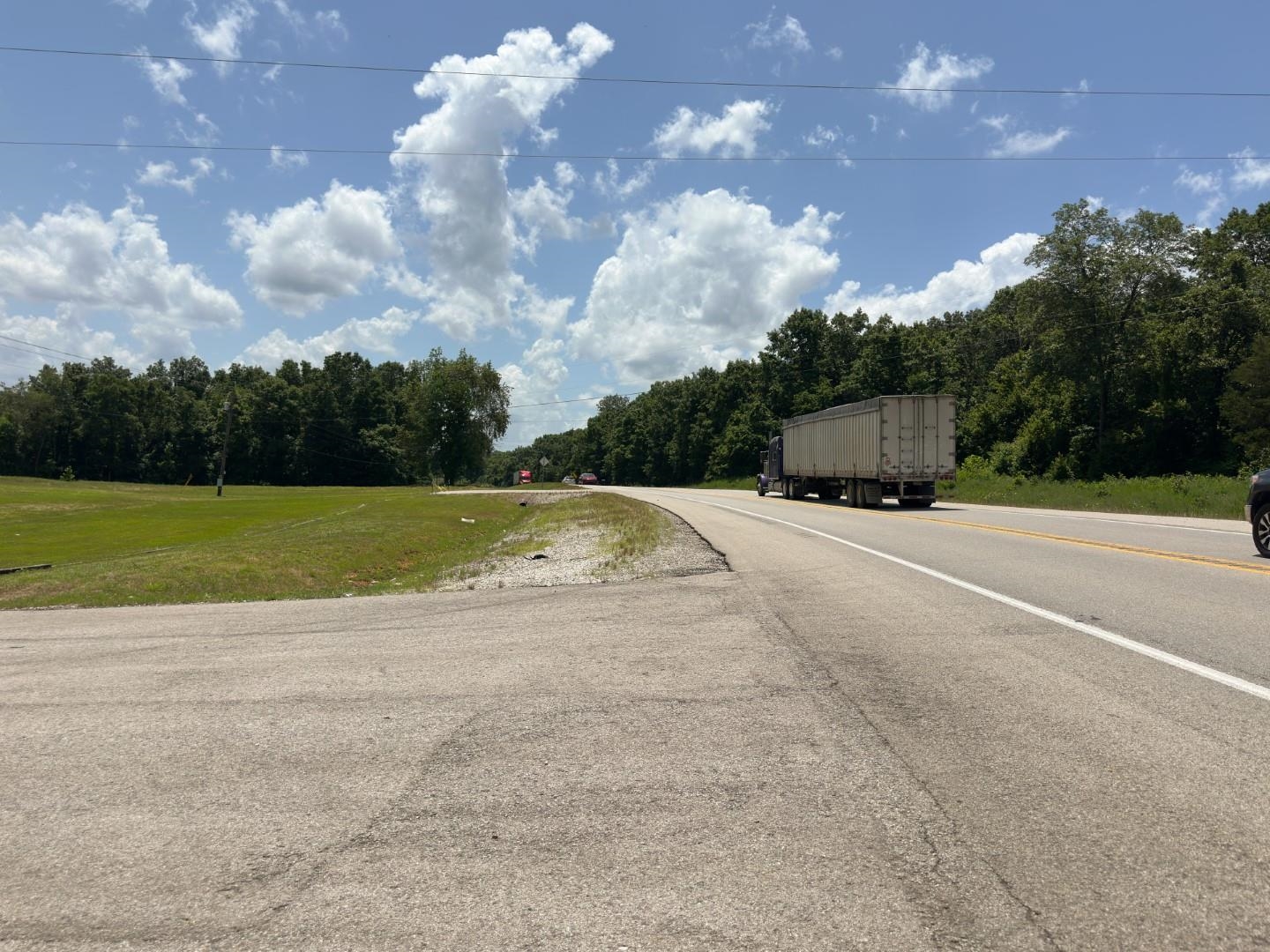 2275 Highway 63  Hardy, AR