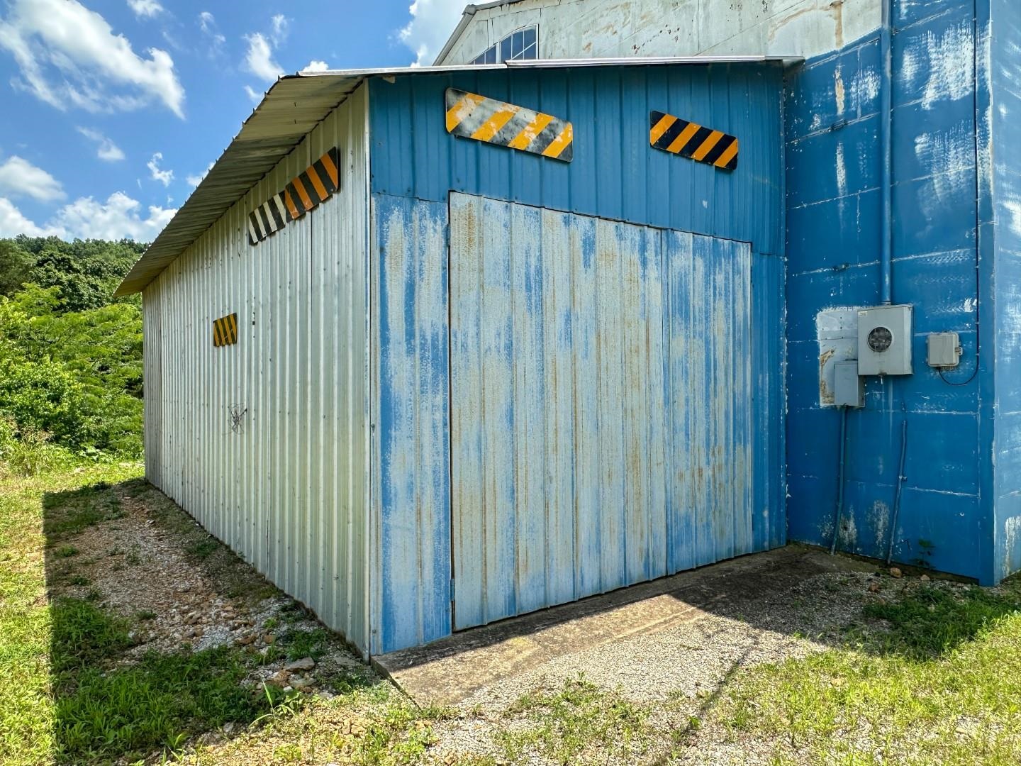 2275 Highway 63  Hardy, AR