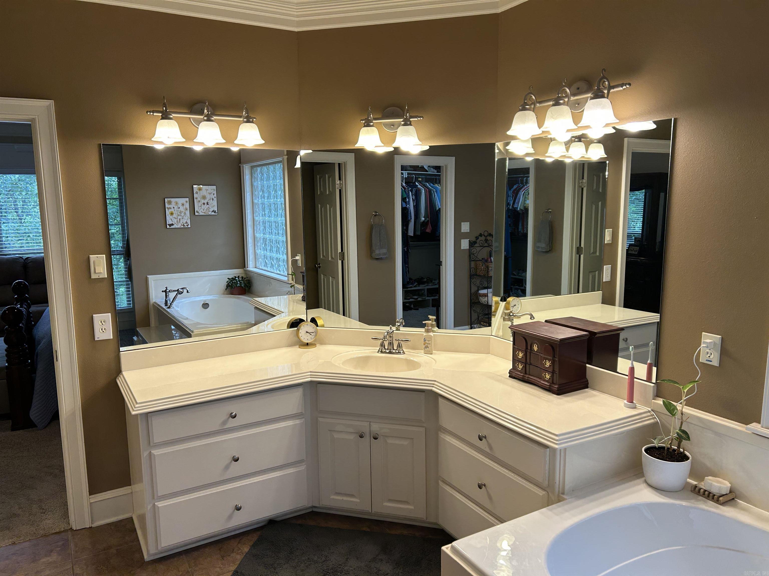49 Caddo  Conway, AR