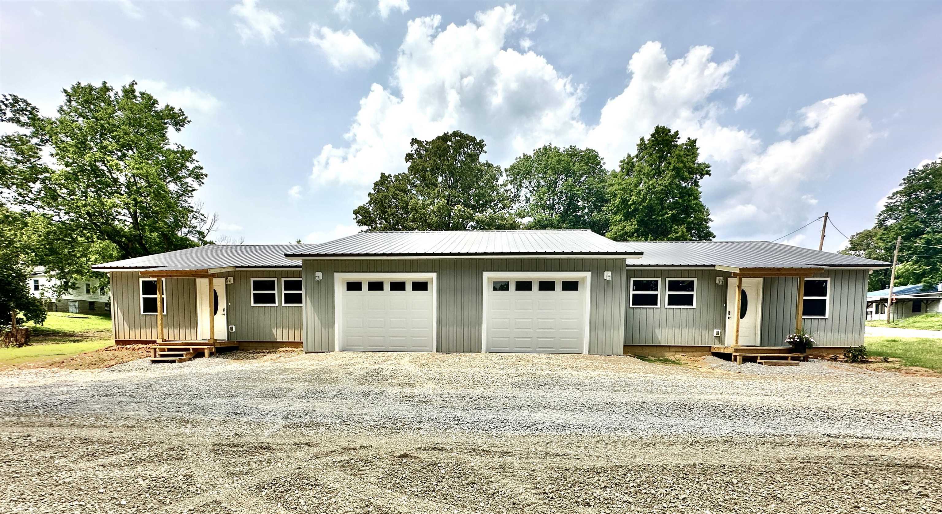 377 N 3rd  Black Rock, AR