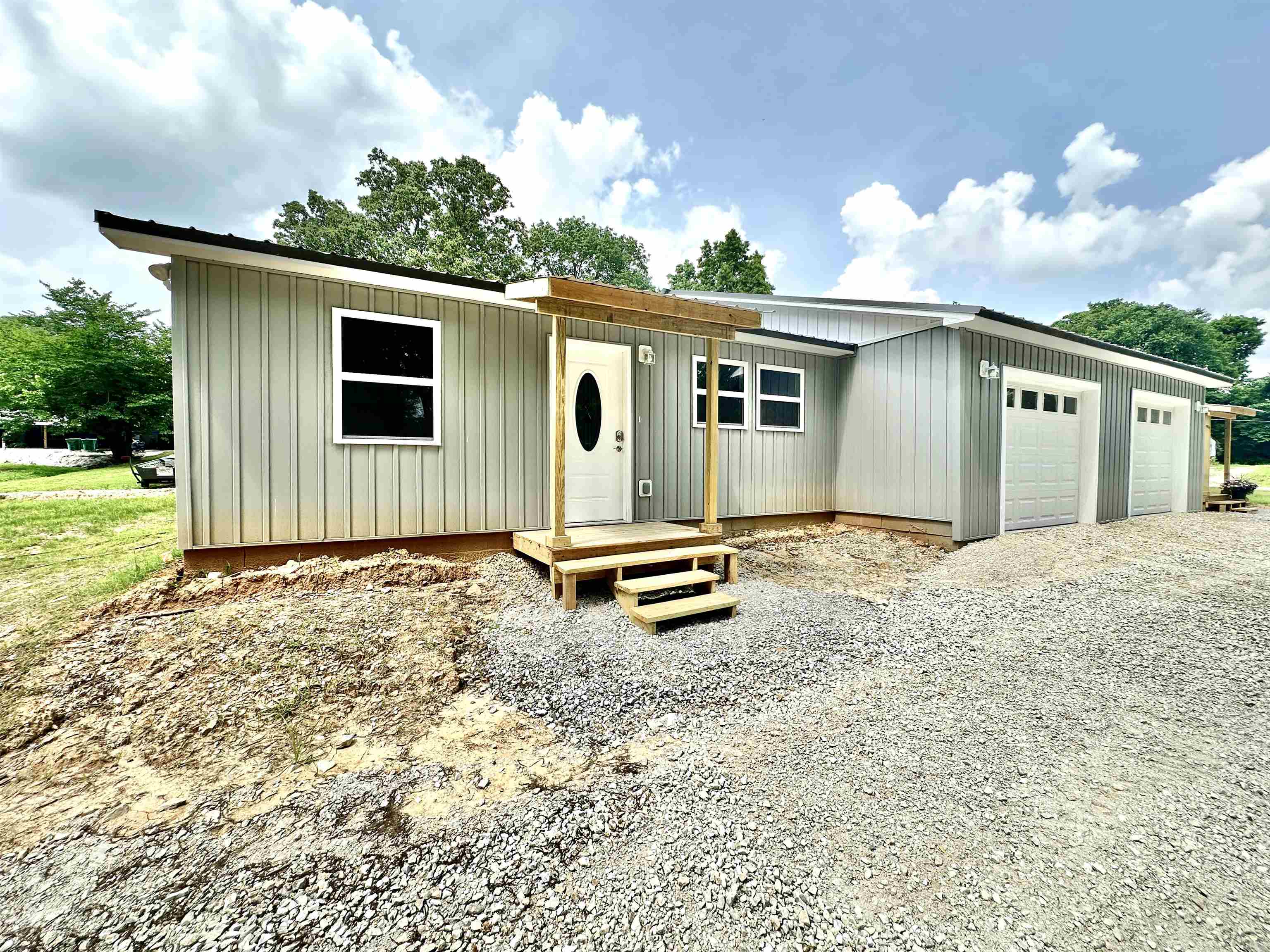 377 N 3rd  Black Rock, AR