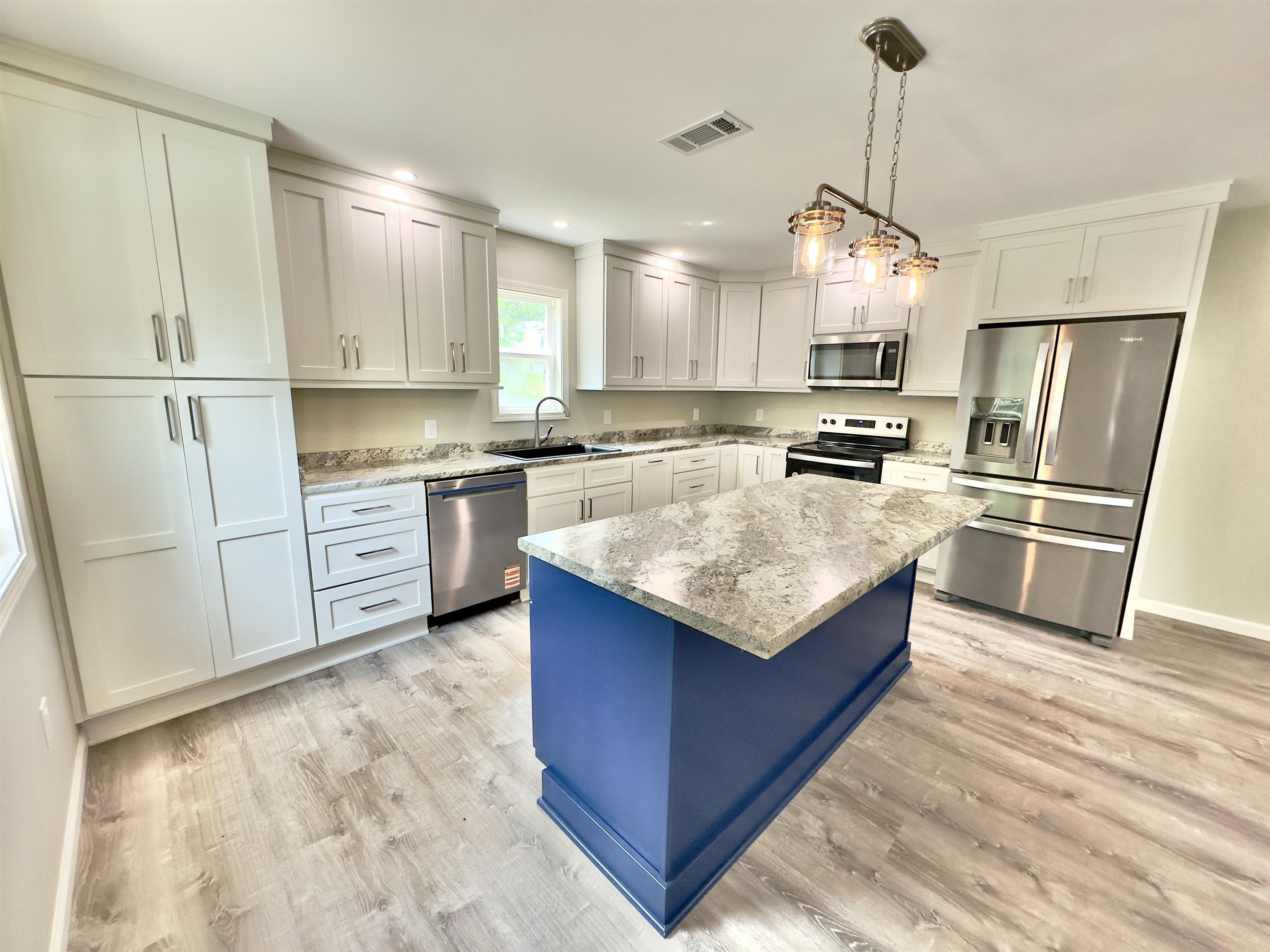 377 N 3rd  Black Rock, AR