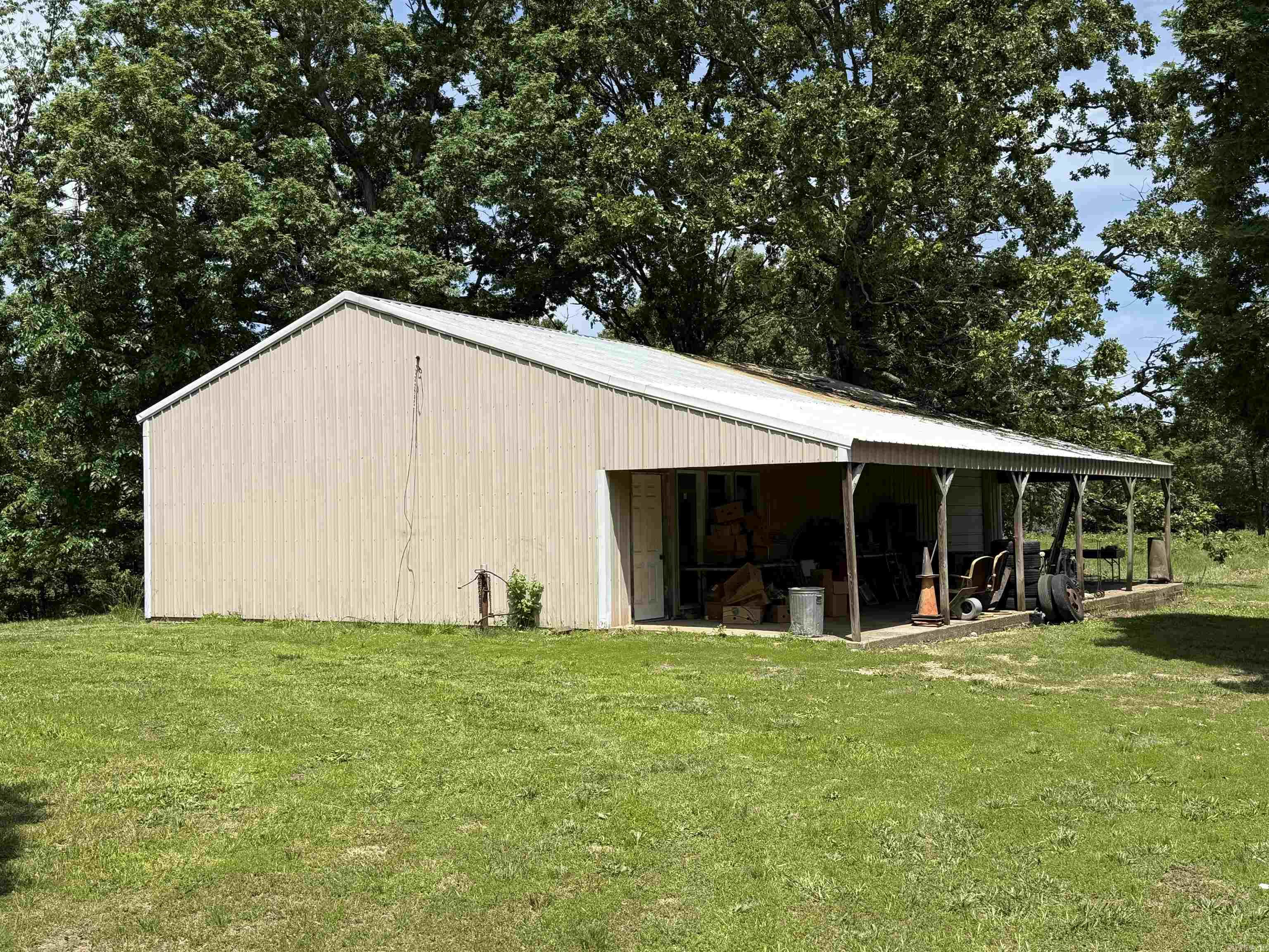 4403 Highway 63  Mammoth Spring, AR