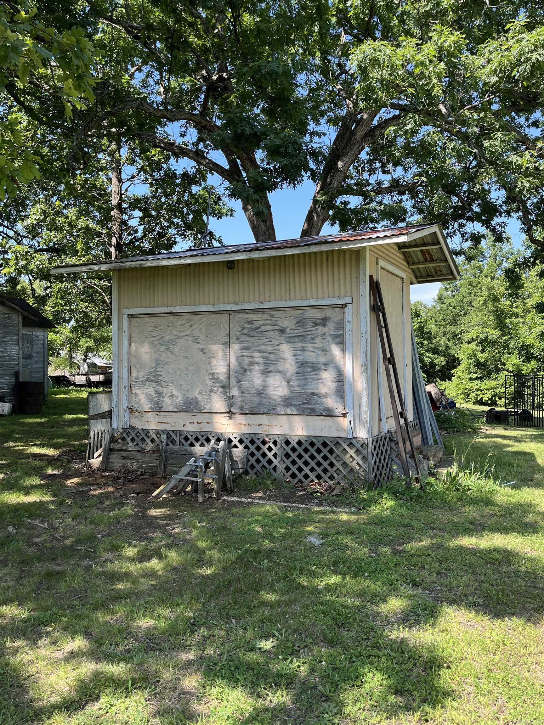 4403 Highway 63  Mammoth Spring, AR
