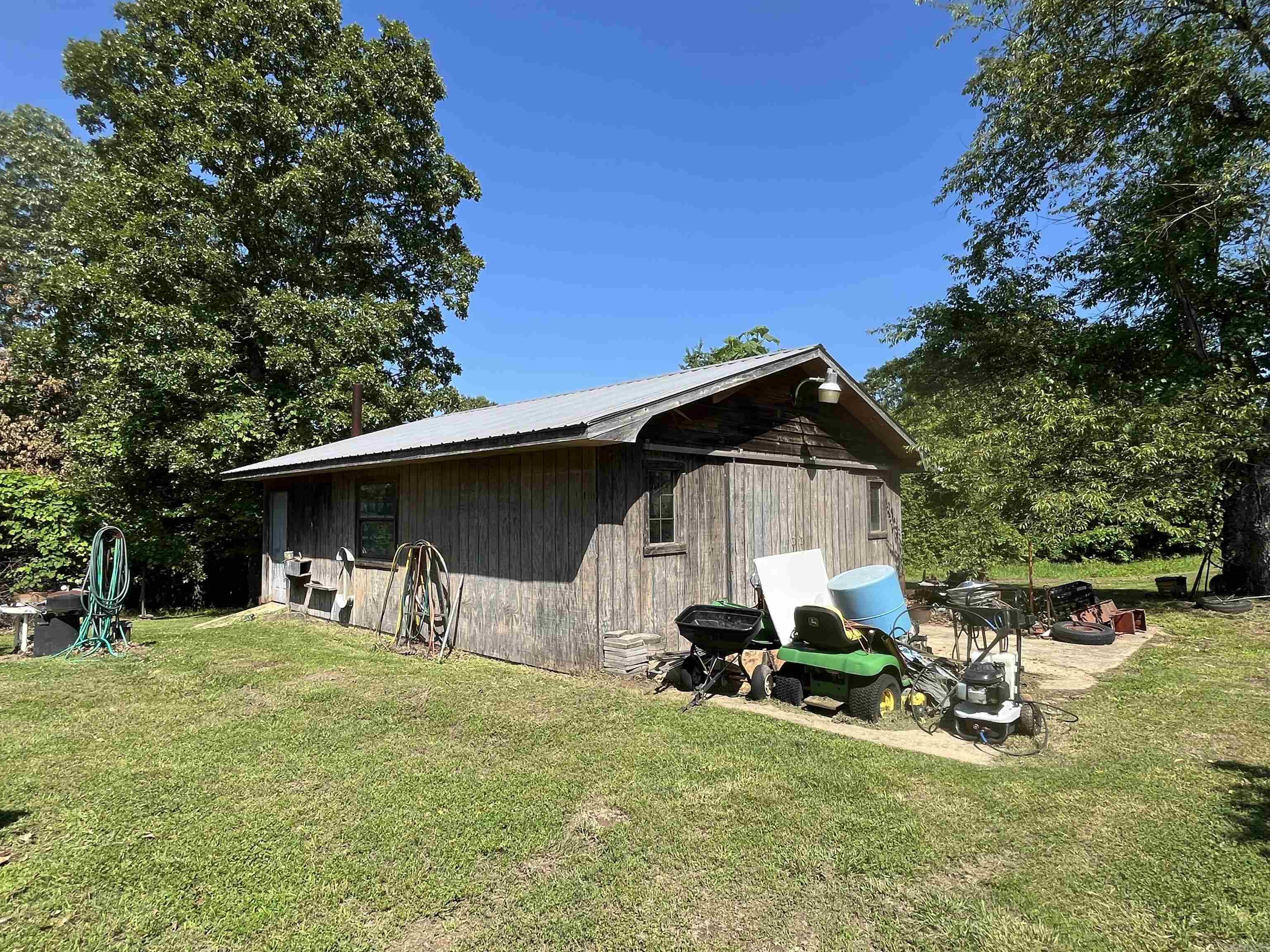 4403 Highway 63  Mammoth Spring, AR