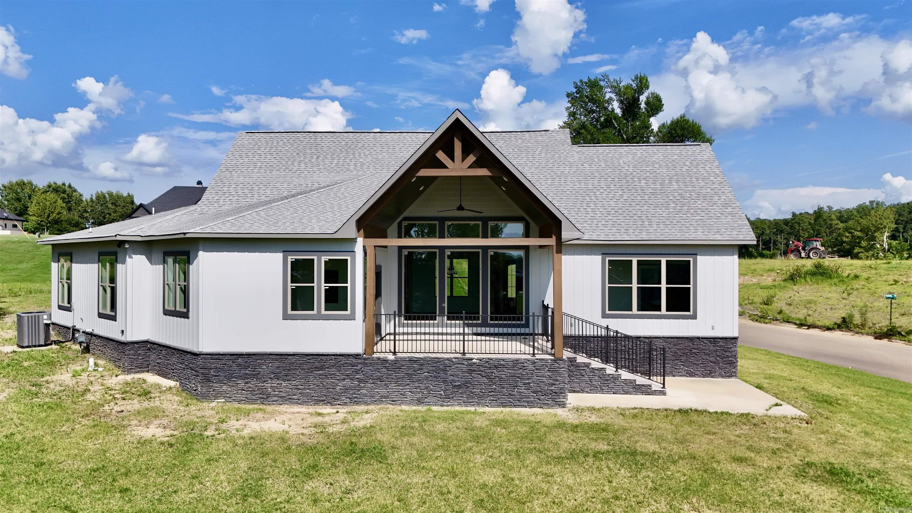 1310 Bridges Avenue Wynne, AR 72396