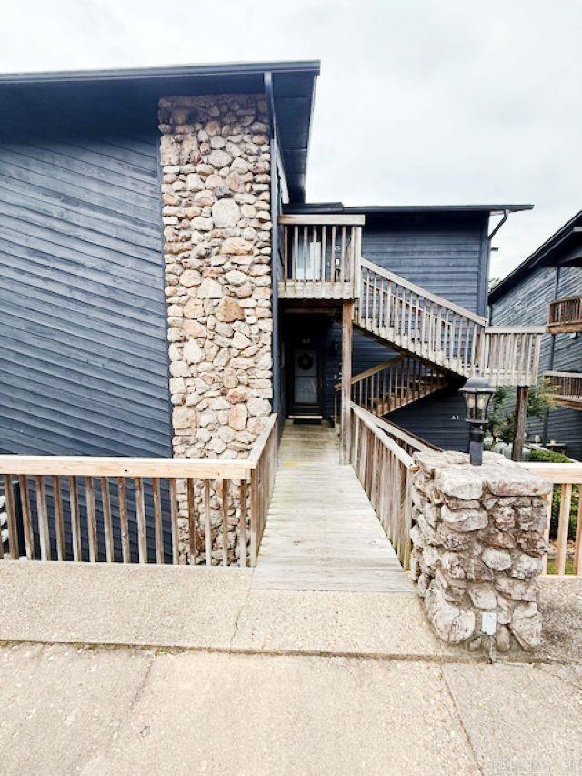 203 Stearns Point
