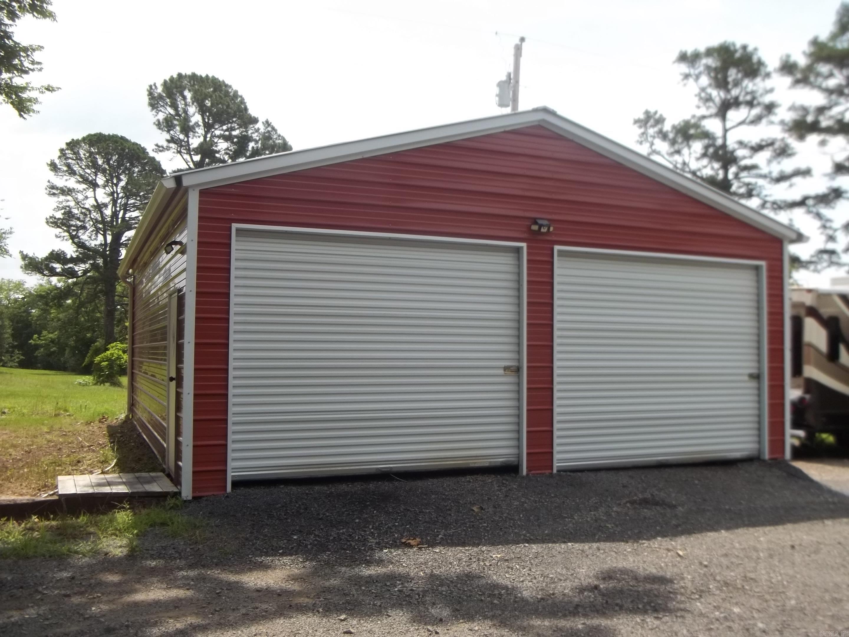 2953 Hwy 8 E  Mena, AR