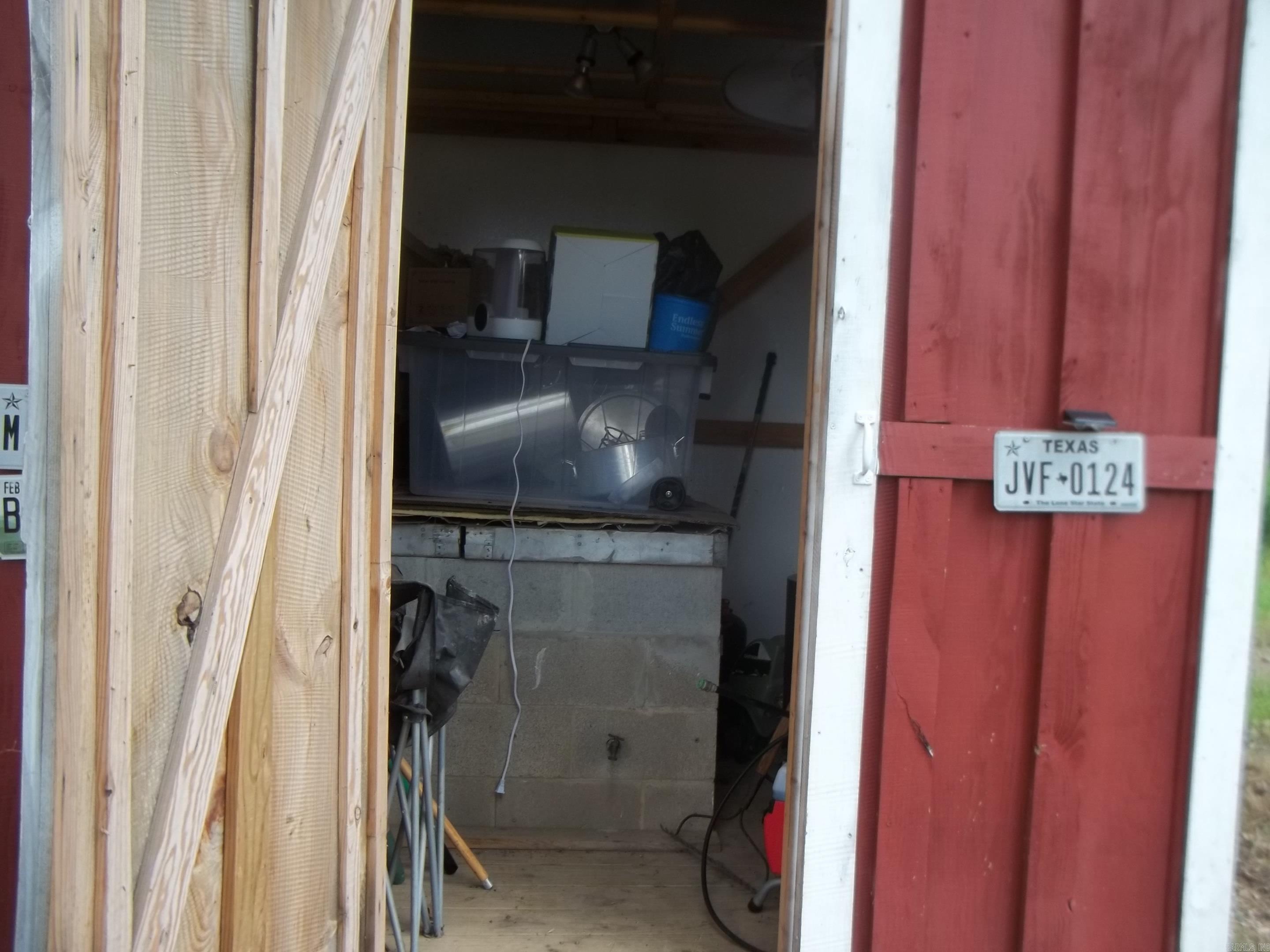 2953 Hwy 8 E  Mena, AR