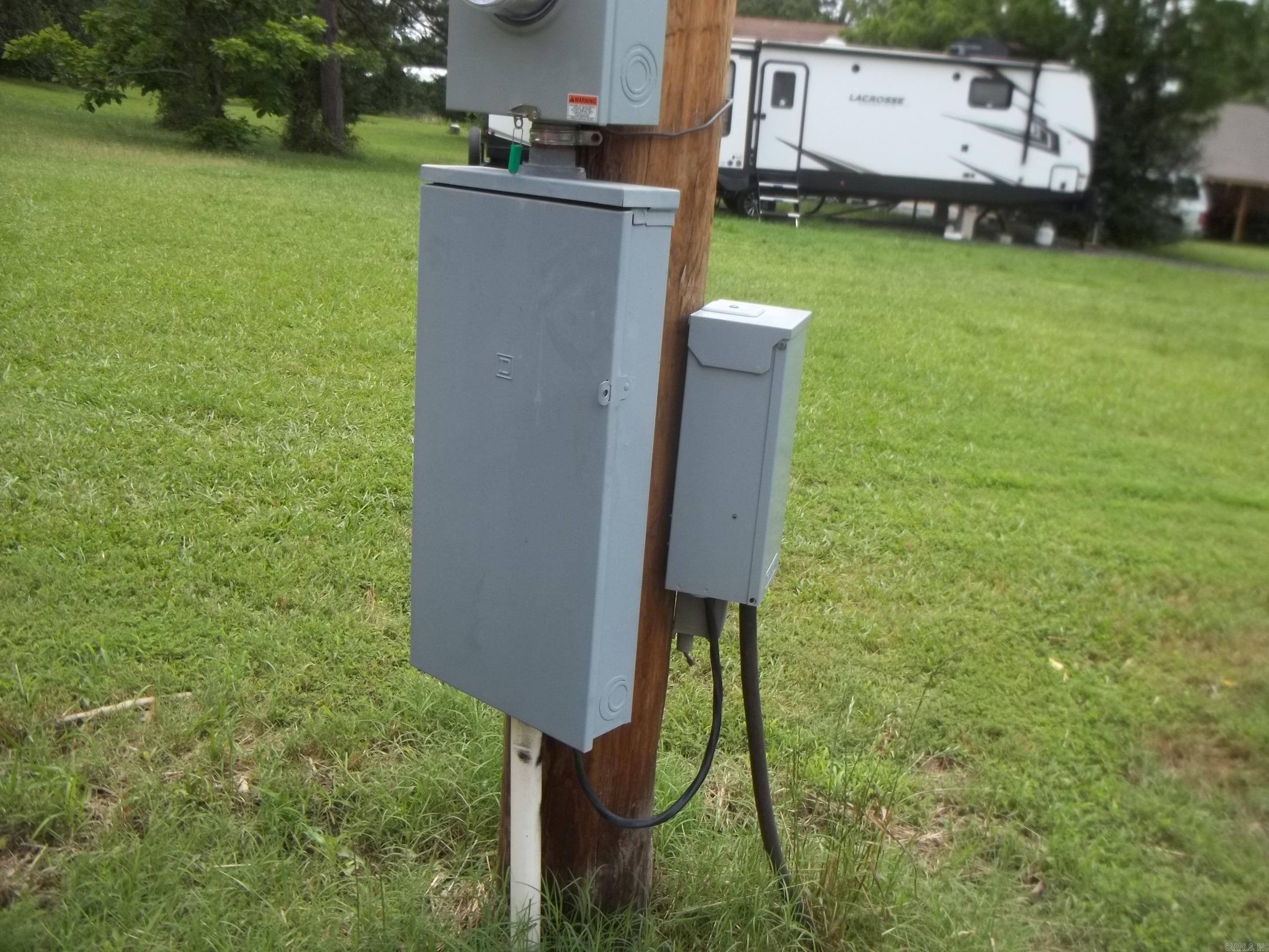 2953 Hwy 8 E  Mena, AR