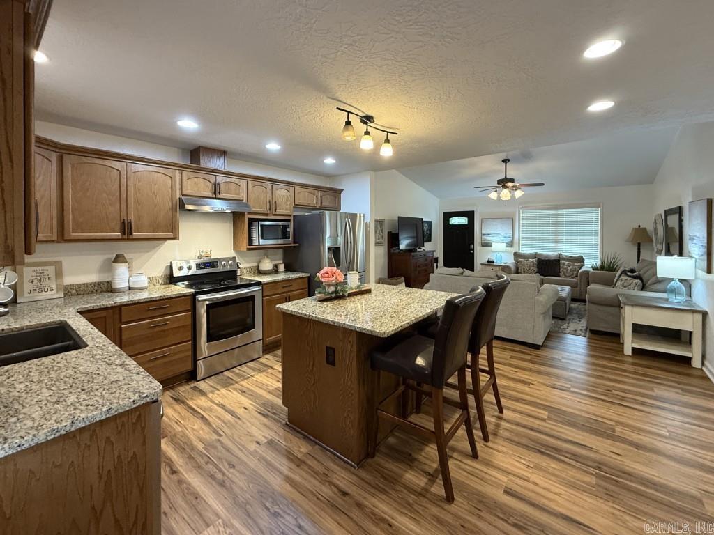 653 Plantation  Melbourne, AR
