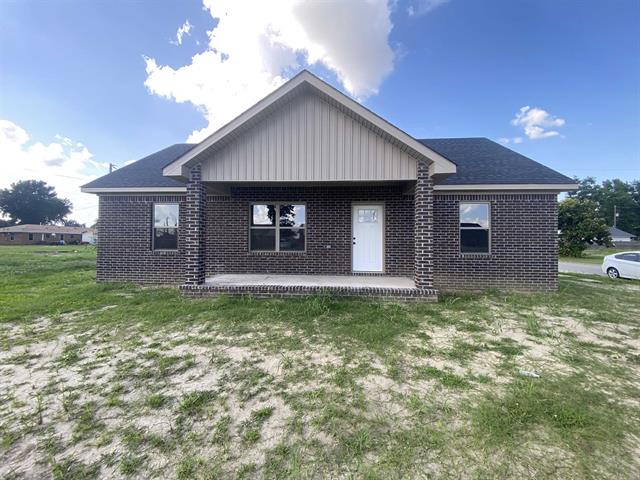 1200  Mulberry  Trumann, AR