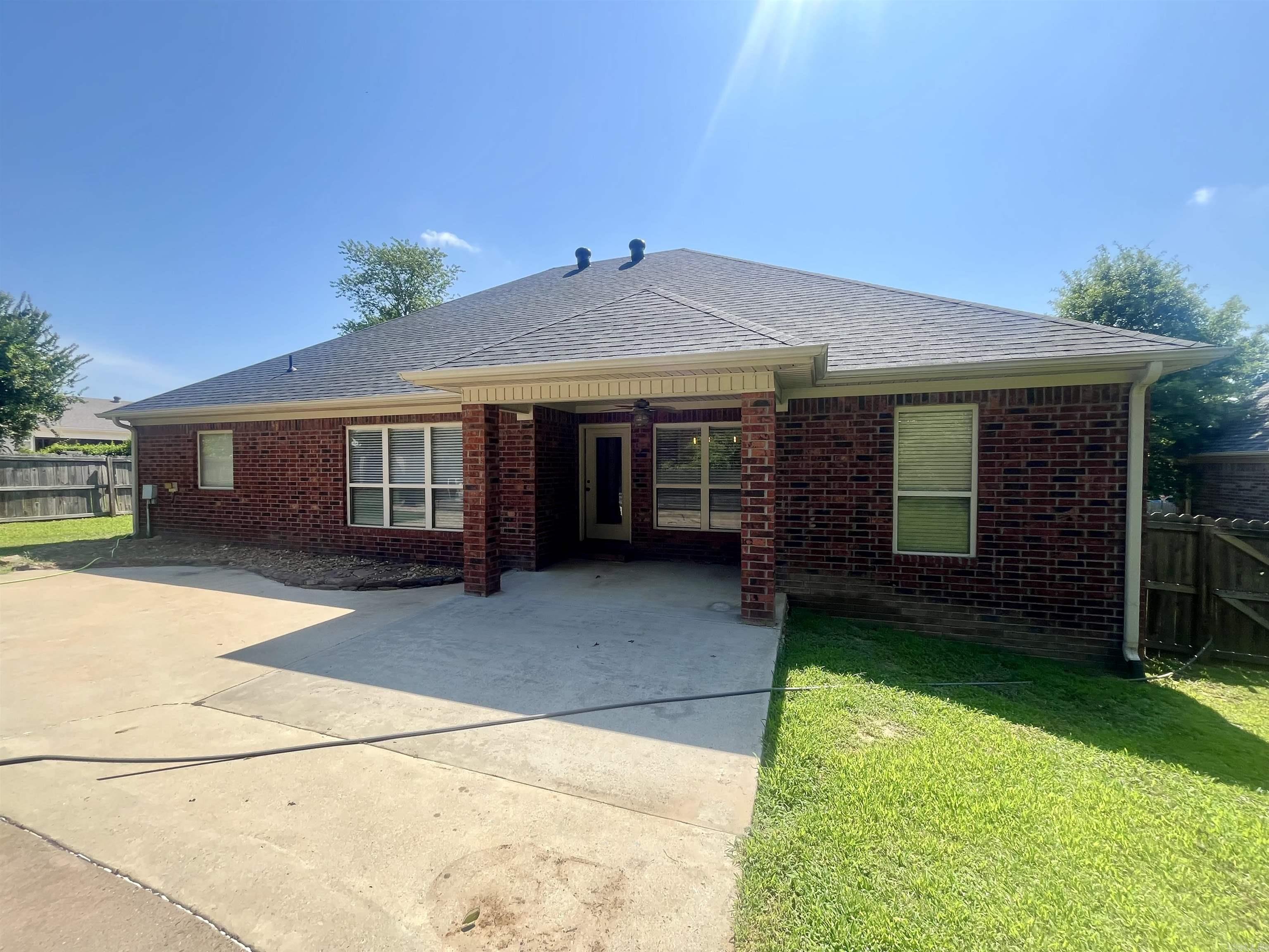 24 Tradewinds Dr  Cabot, AR