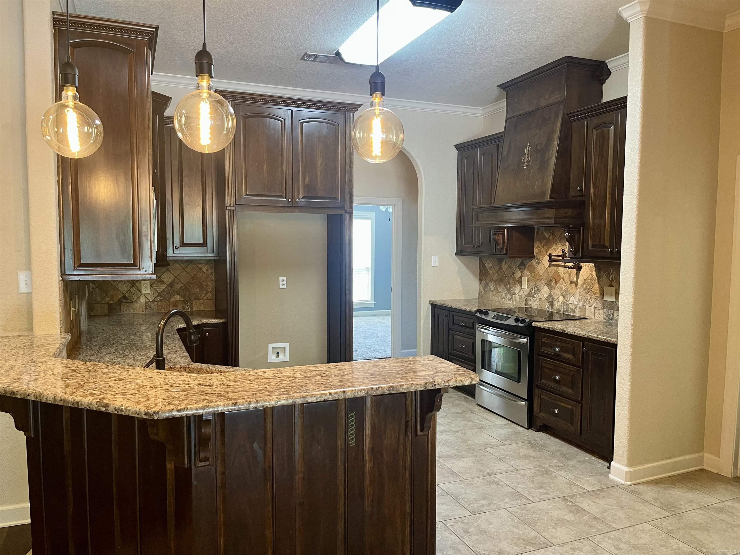24 Tradewinds Dr  Cabot, AR