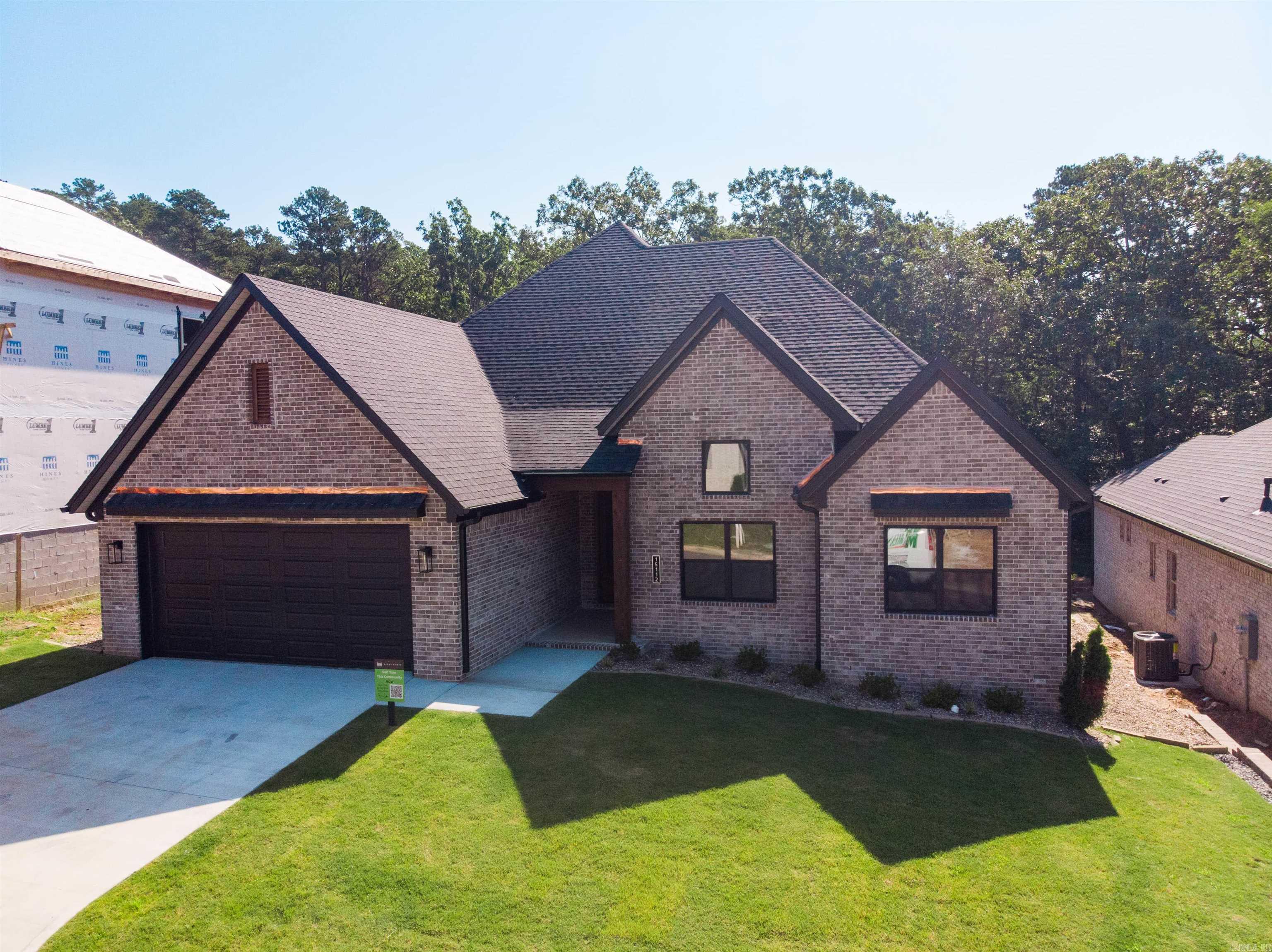 15112 Matterhorn  Maumelle, AR