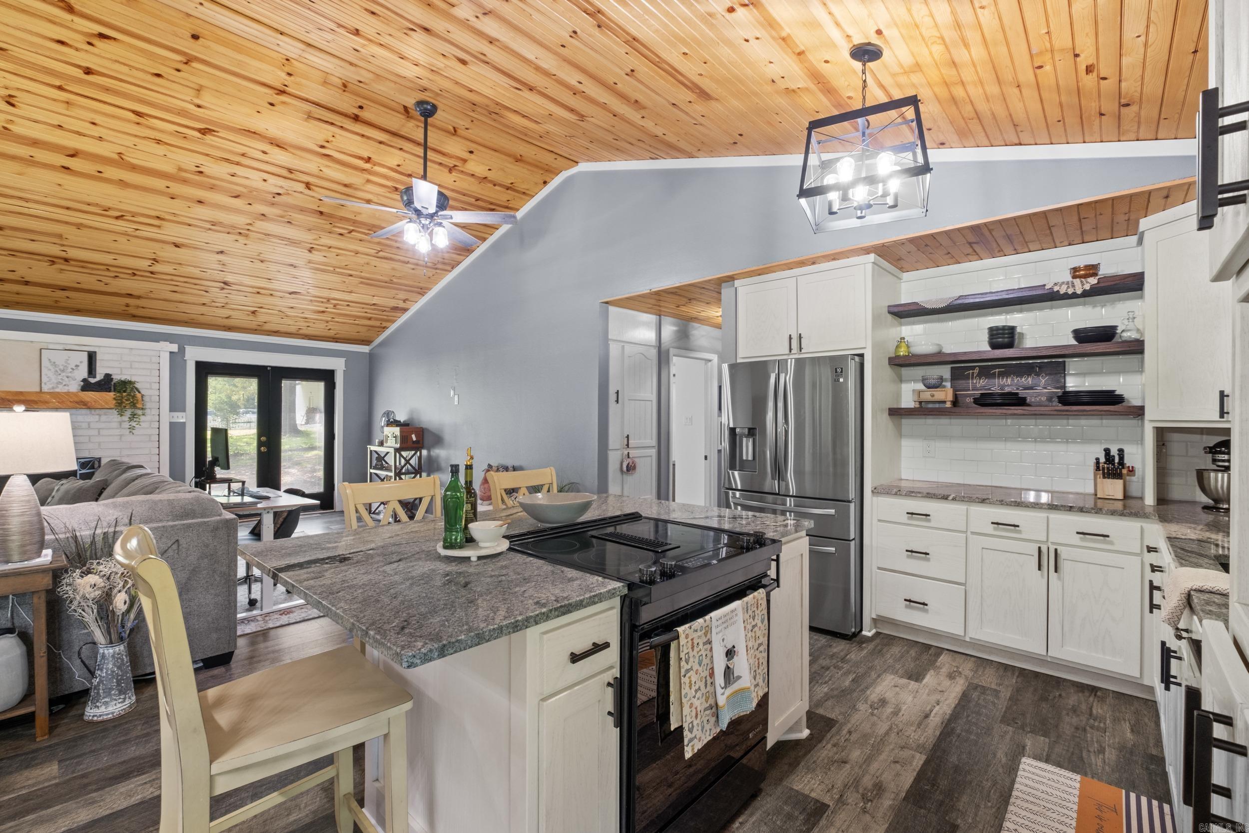 60 Pin Oak  Lonoke, AR