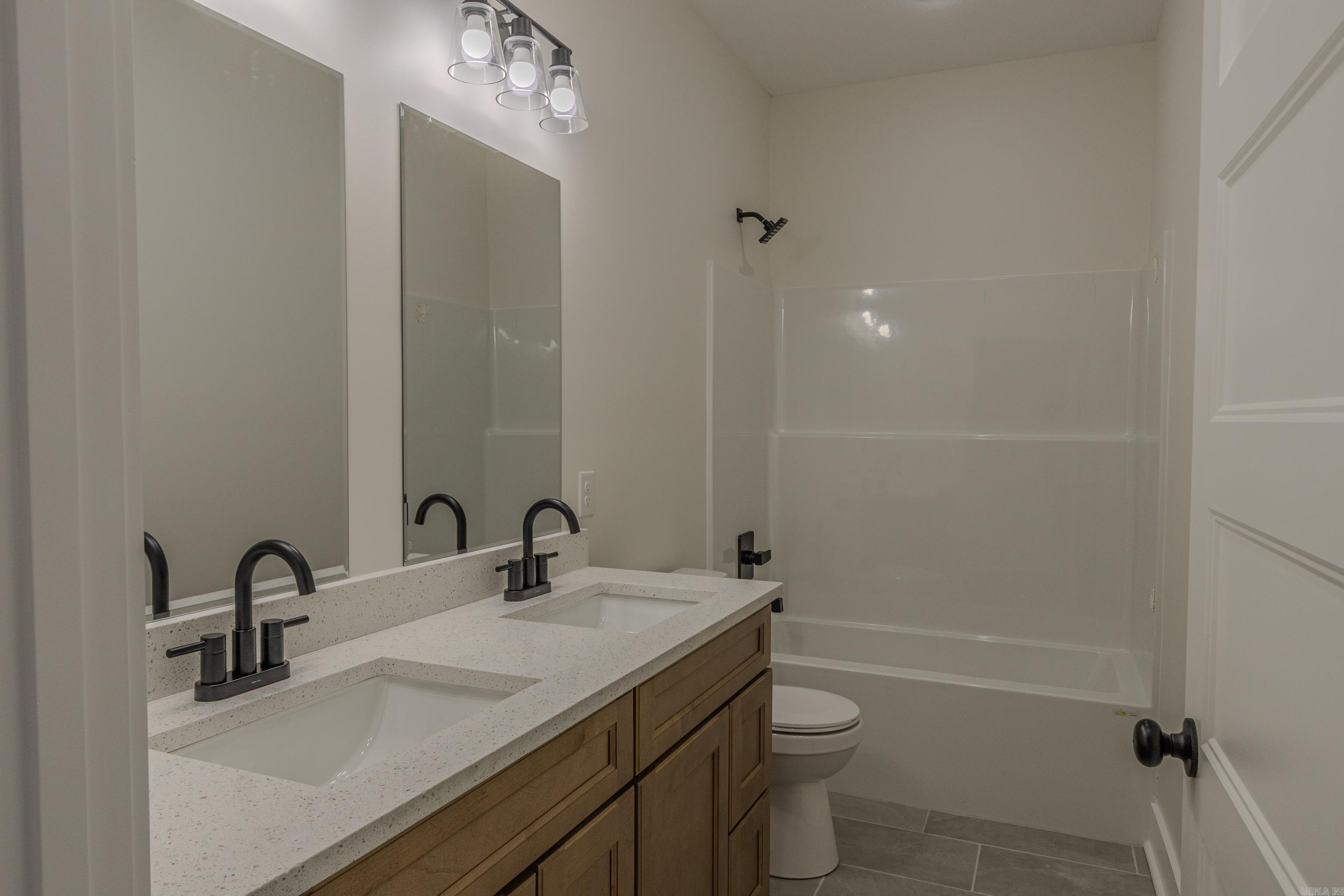 1401 S 31 st  Paragould, AR