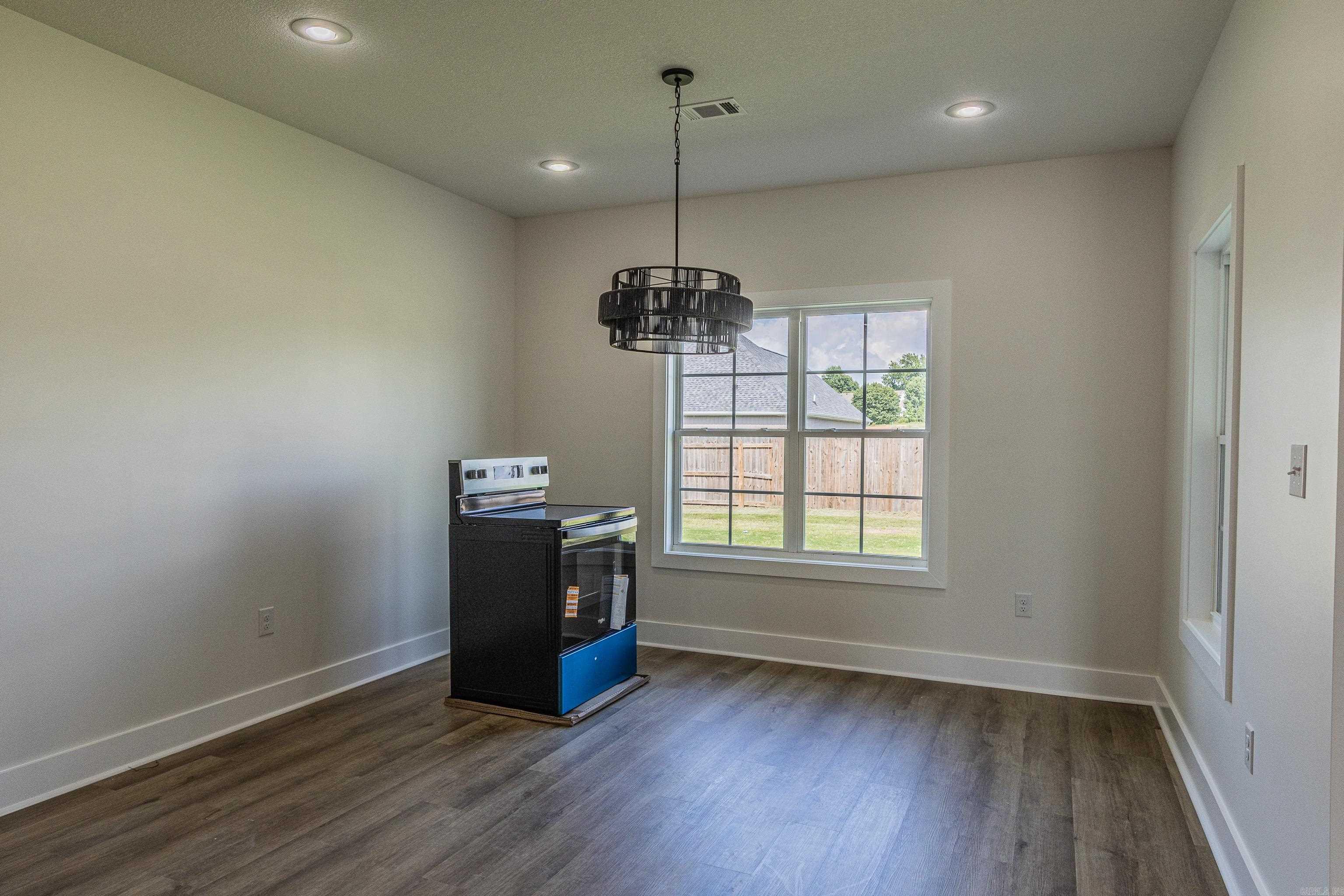 1401 S 31 st Paragould, AR 72450