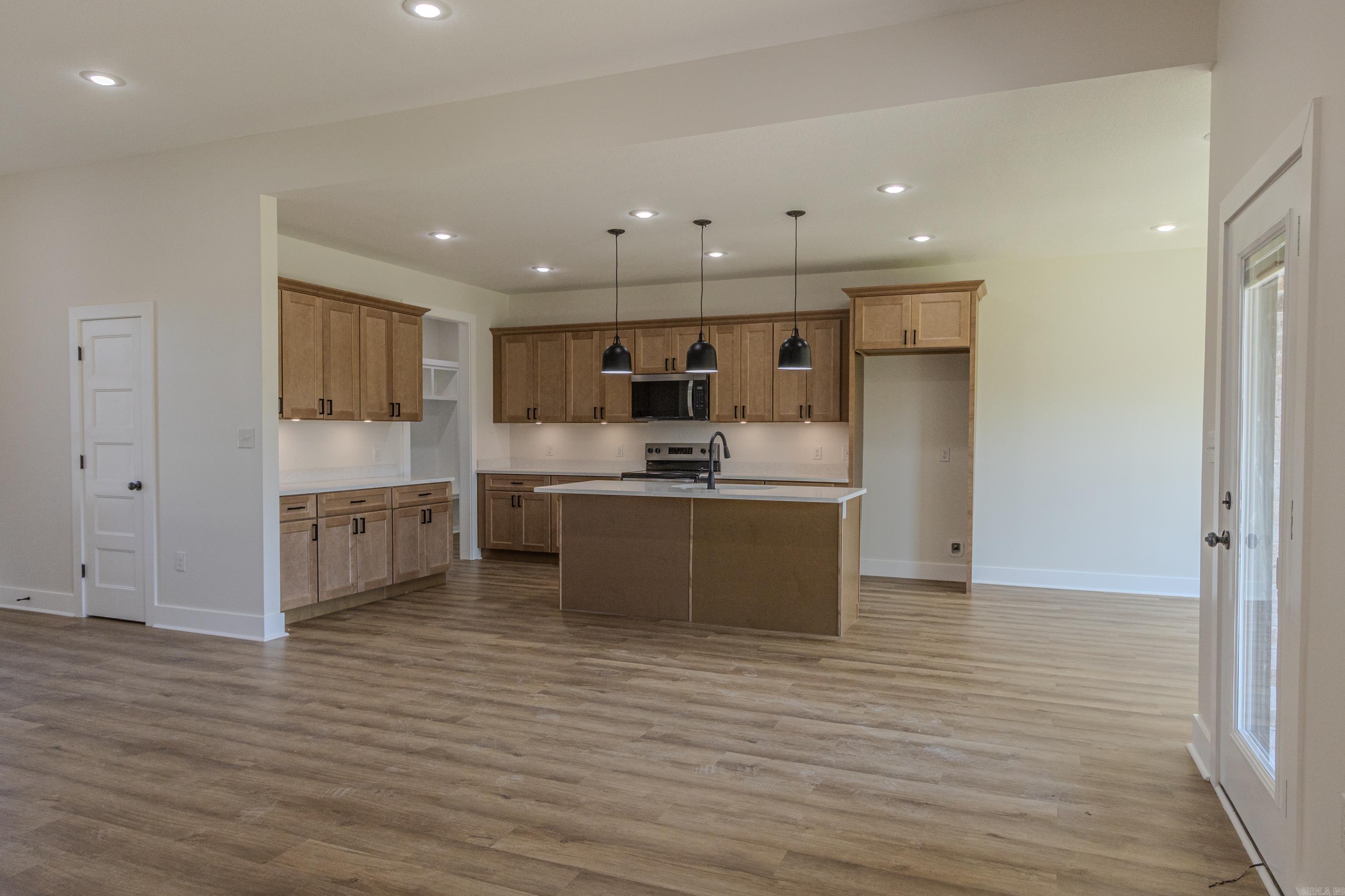 1401 S 31 st  Paragould, AR