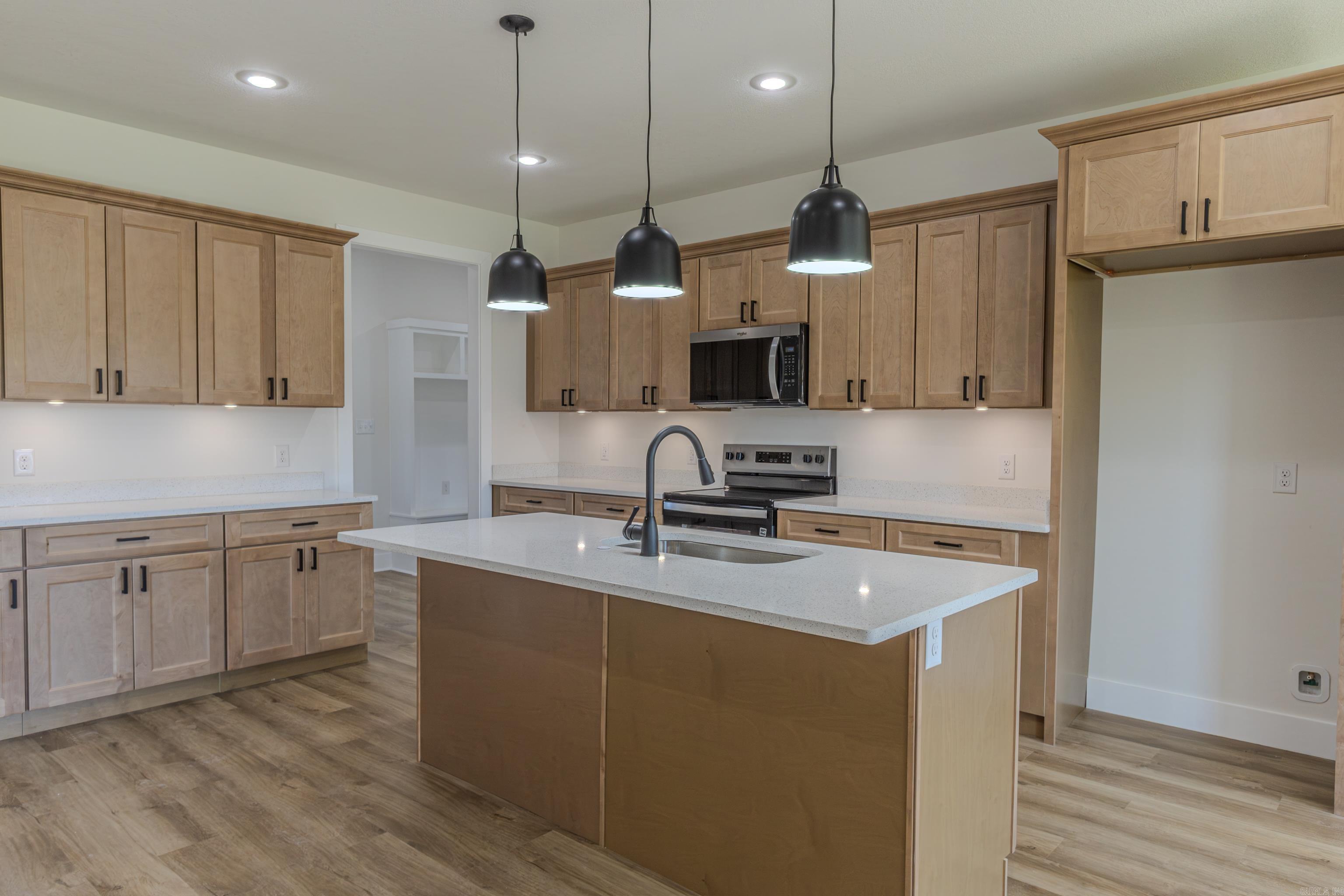 1401 S 31 st  Paragould, AR