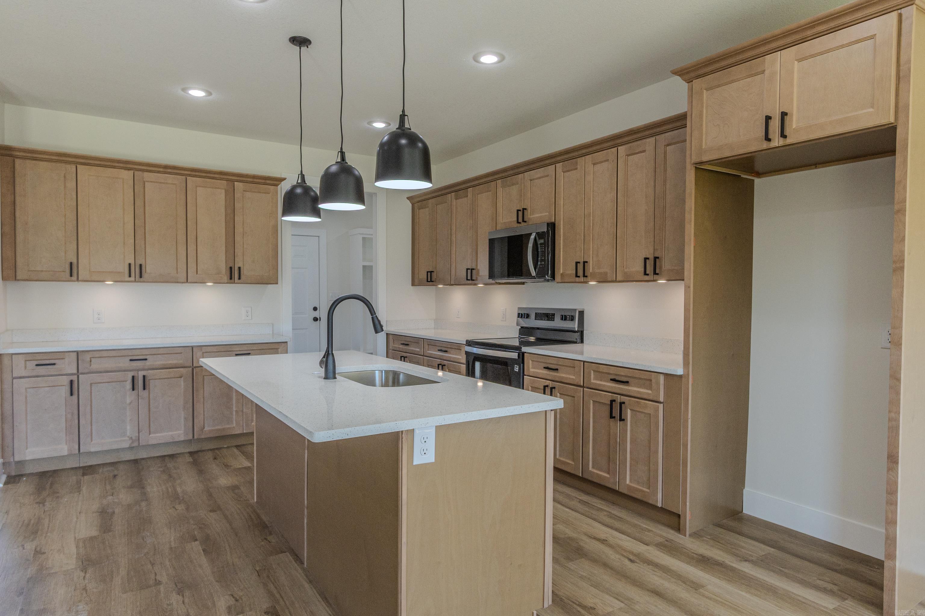 1401 S 31 st  Paragould, AR