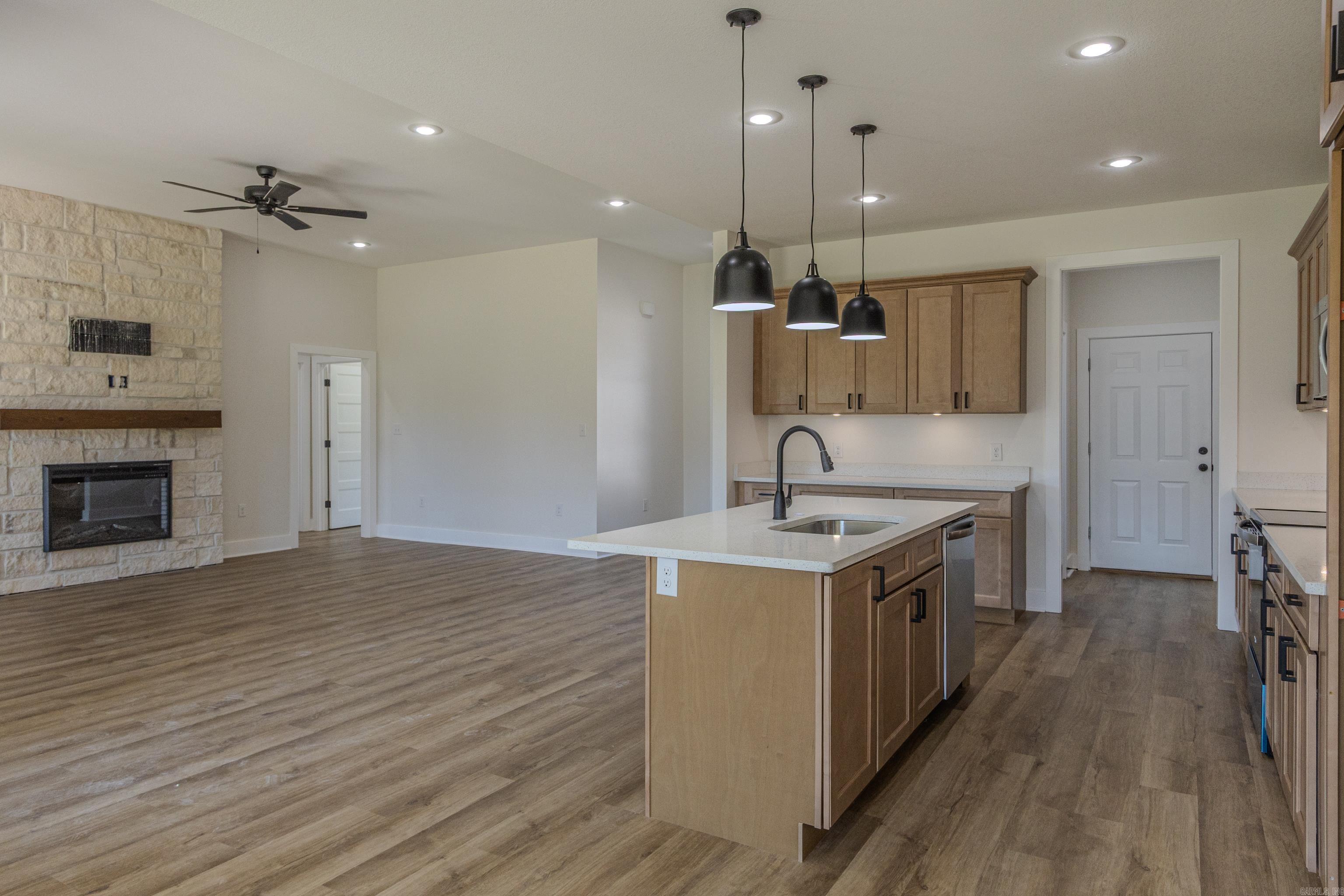 1401 S 31 st  Paragould, AR