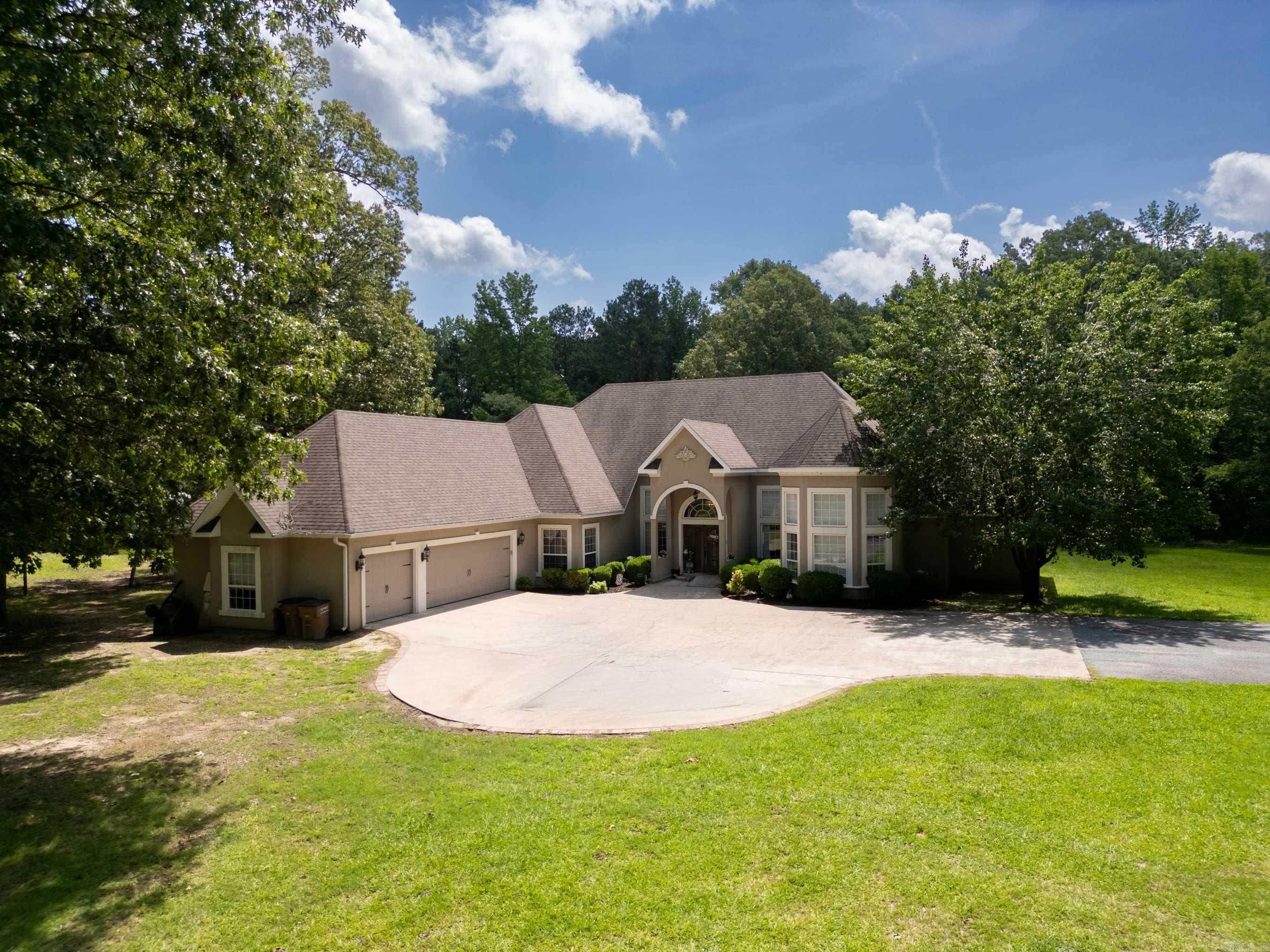 21237 Dogwood Maple Creek  Hensley, AR