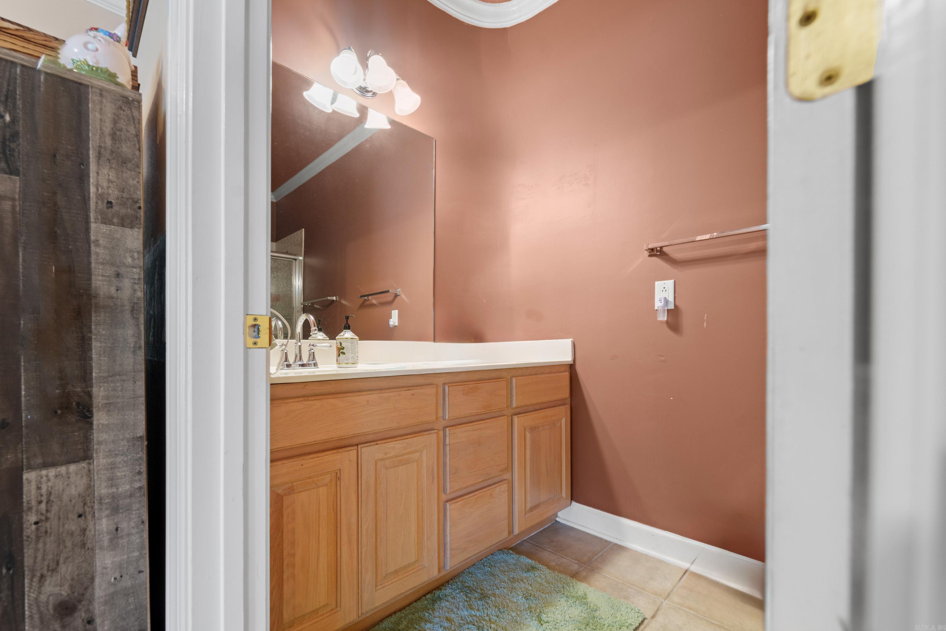 21237 Dogwood Maple Creek  Hensley, AR