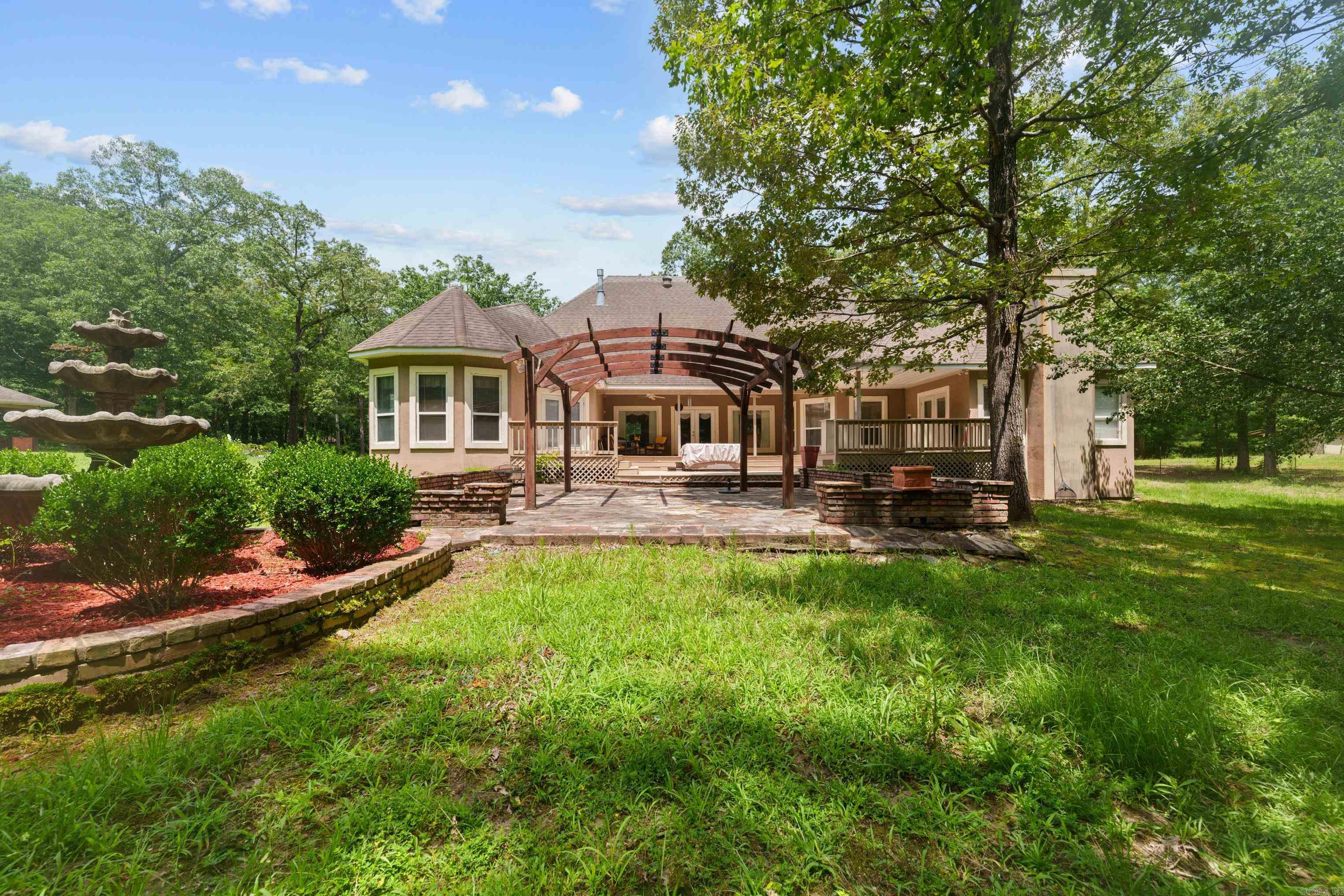 21237 Dogwood Maple Creek  Hensley, AR